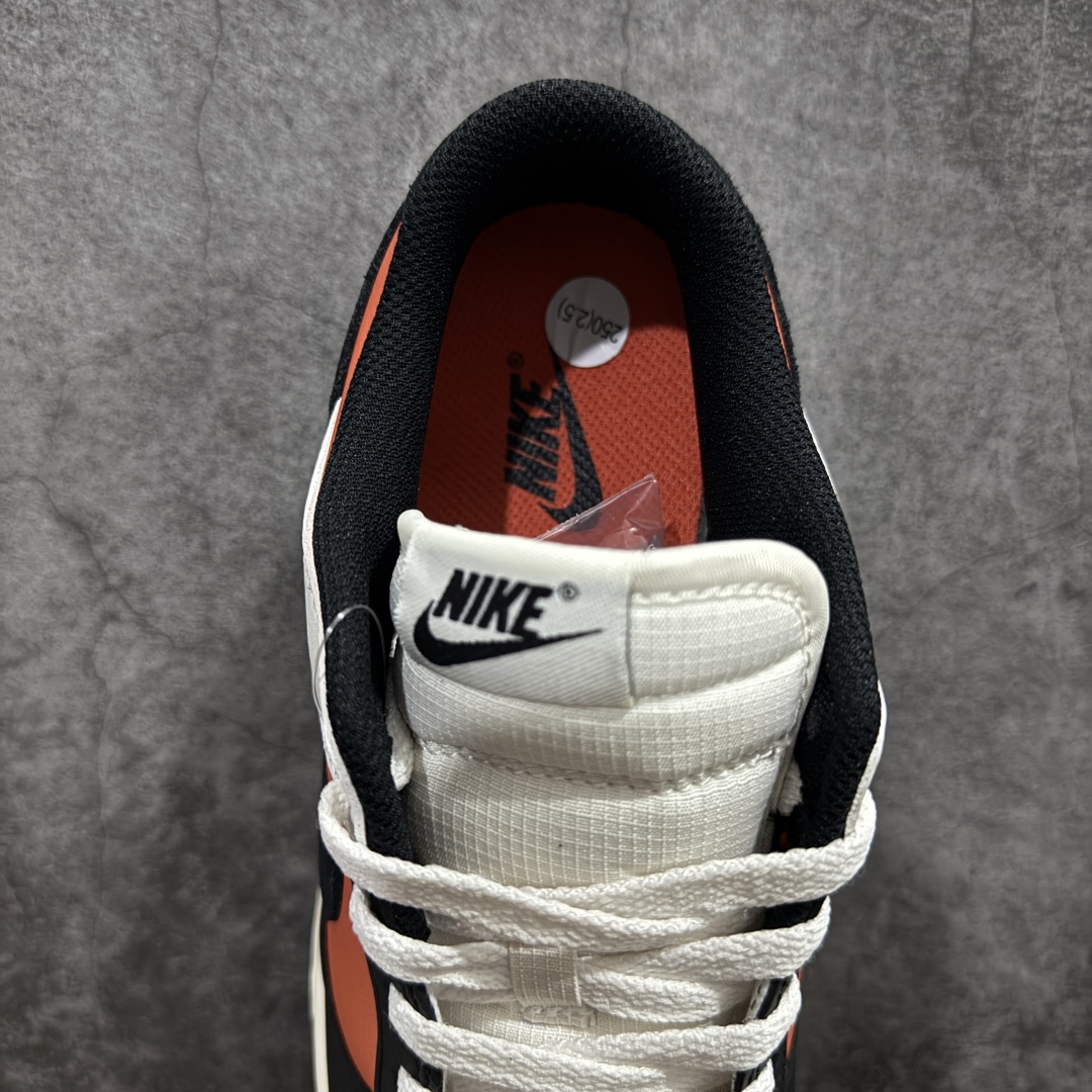  
Nike SB Dunk Low 橙黑
原装头层材料 独家版型蒸餾加工
帶來的是更好的视觉和脚感体验