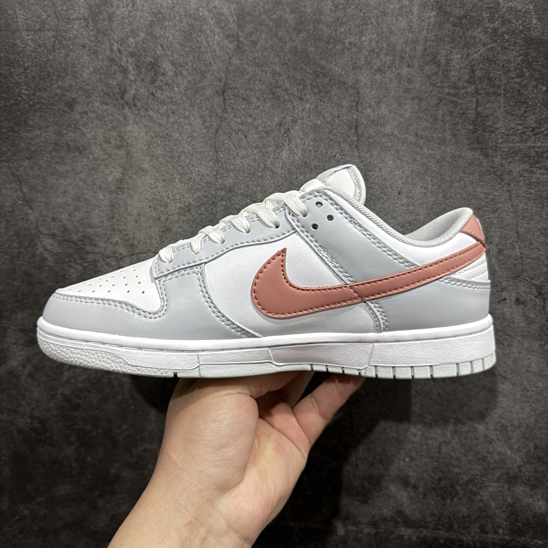  
Nike SB Dunk Low 香芋紫
原装头层材料 独家版型蒸餾加工
帶來的是更好的视觉和脚感体