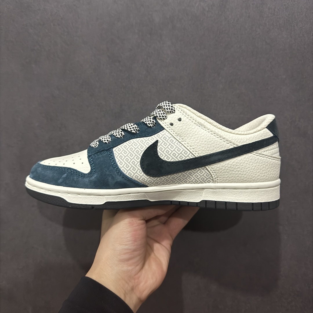 图片[2]-【定制版】Nk SB Dunk Low 纪梵希联名 老花黑勾 周年高端定制 低帮休闲板鞋 DJ2024-123rn#定制鞋盒 大厂纯原品质出货 超高清洁度 皮料切割干净无任何毛边 细节完美r 尺码：36 36.5 37.5 38 38.5 39 40 40.5 41 42 42.5 43 44 44.5 45  编码：HXS340360-莆田鞋批发中心