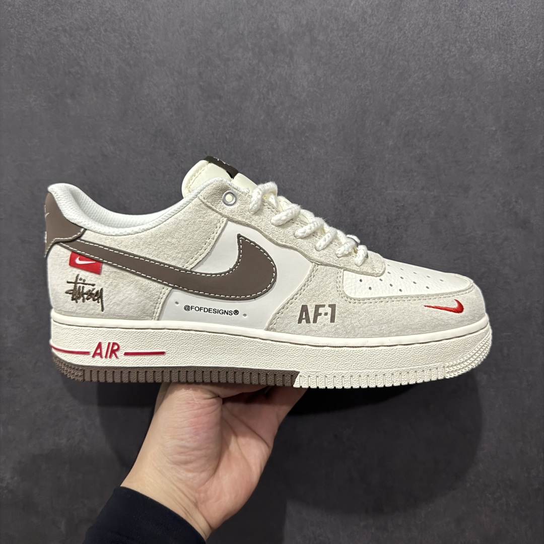 【定制版】海外限量发售NIke Air Force 1 \’07 Low “斯图西联名——双拼米浅粽”空军一号 低帮 运动鞋 休闲鞋 折边针车 工艺难度大 原楦头原纸板 原装鞋盒 定制五金配件 内置全掌气垫 原厂鞋底货号：SJ6698-025 Size：36 36.5 37.5 38 38.5 39 40 40.5 41 42 42.5 43 44 44.5 45 编码：HXS310320-莆田鞋批发中心