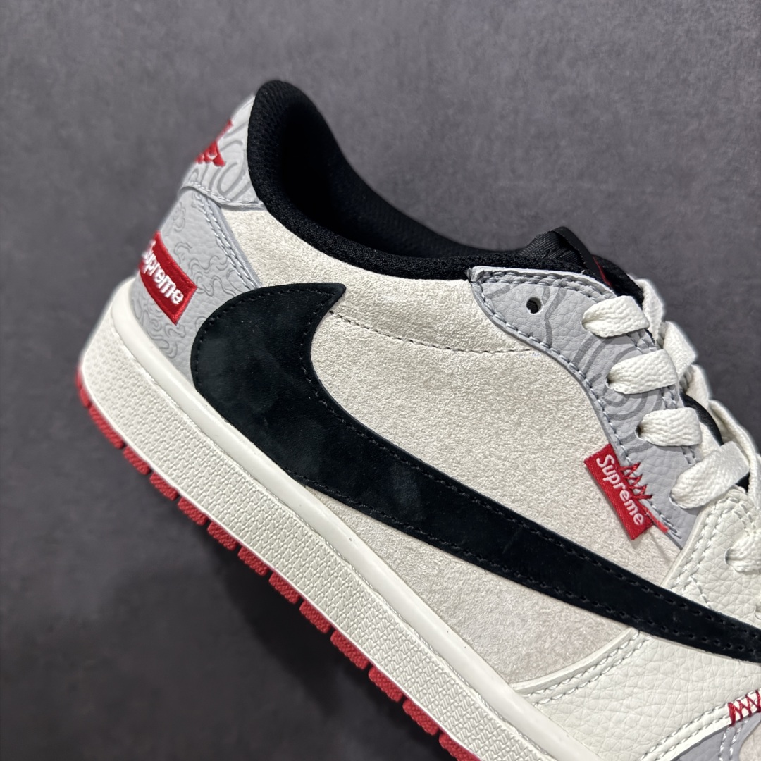 【定制版】Travis Scott x Fragment Design x Jordan Air Jordan 1 Low OG SP “Supreme联名——祥云新年红”  DM7866-078