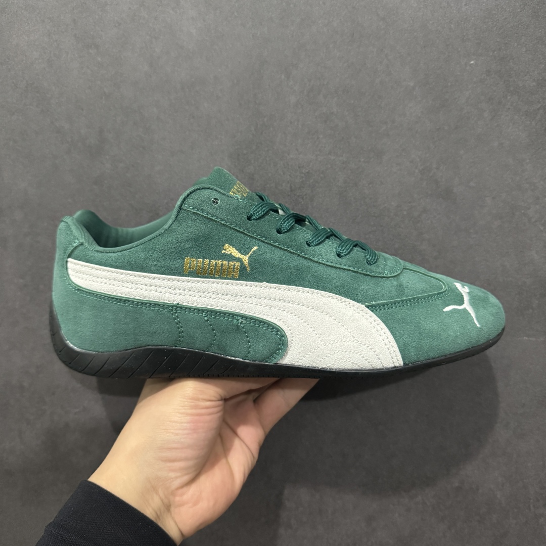 【公司级】Puma Palermo OG 防滑耐磨低帮德训板鞋 孔眼底座和脚趾凸起由绒面革材料制成 支持侧踏时的踏步工作 脚背和侧板采用尼龙网布 即使在健身房等使用环境中也能确保透气性 像吸盘一样的设计是为了提高体育馆表面的抓地力性能 货号: 397397-01 尺码: 35.5 36 36.5 37.5 38 38.5 39 40 40.5 41 42 42.5 43 44 45-选品中心