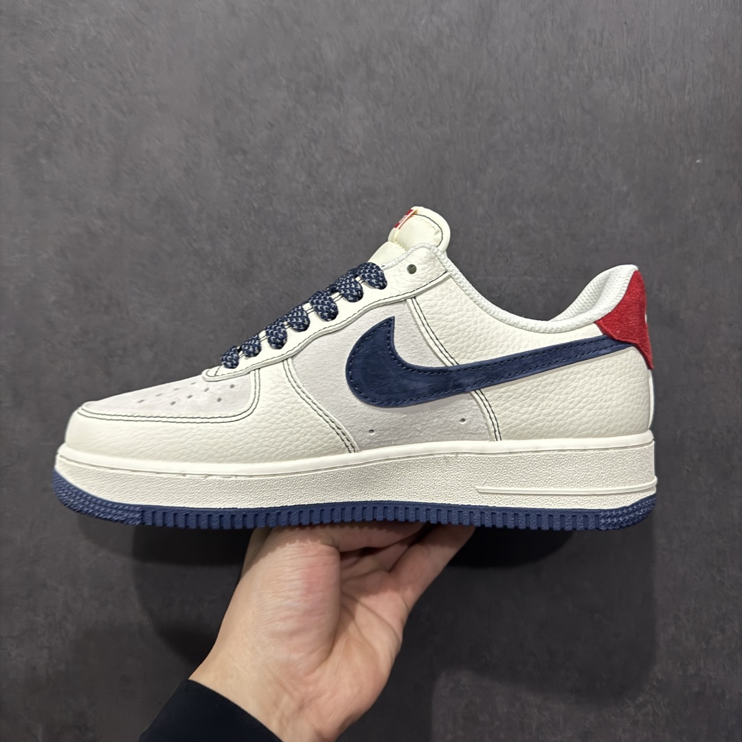 图片[2]-【定制版】Nike Air Force 1 Low 07 x Supreme 米蓝小钩满天星n原楦头原纸板 打造纯正低帮空军版型 专注外贸渠道 全掌内置蜂窝气垫原盒配件 原厂中底钢印、拉帮完美官方货号：BB7518 021 Size：36 36.5 37.5 38 38.5 39 40 40.5 41 42 42.5 43 44 44.5 45 编码：HXS310320-莆田鞋批发中心