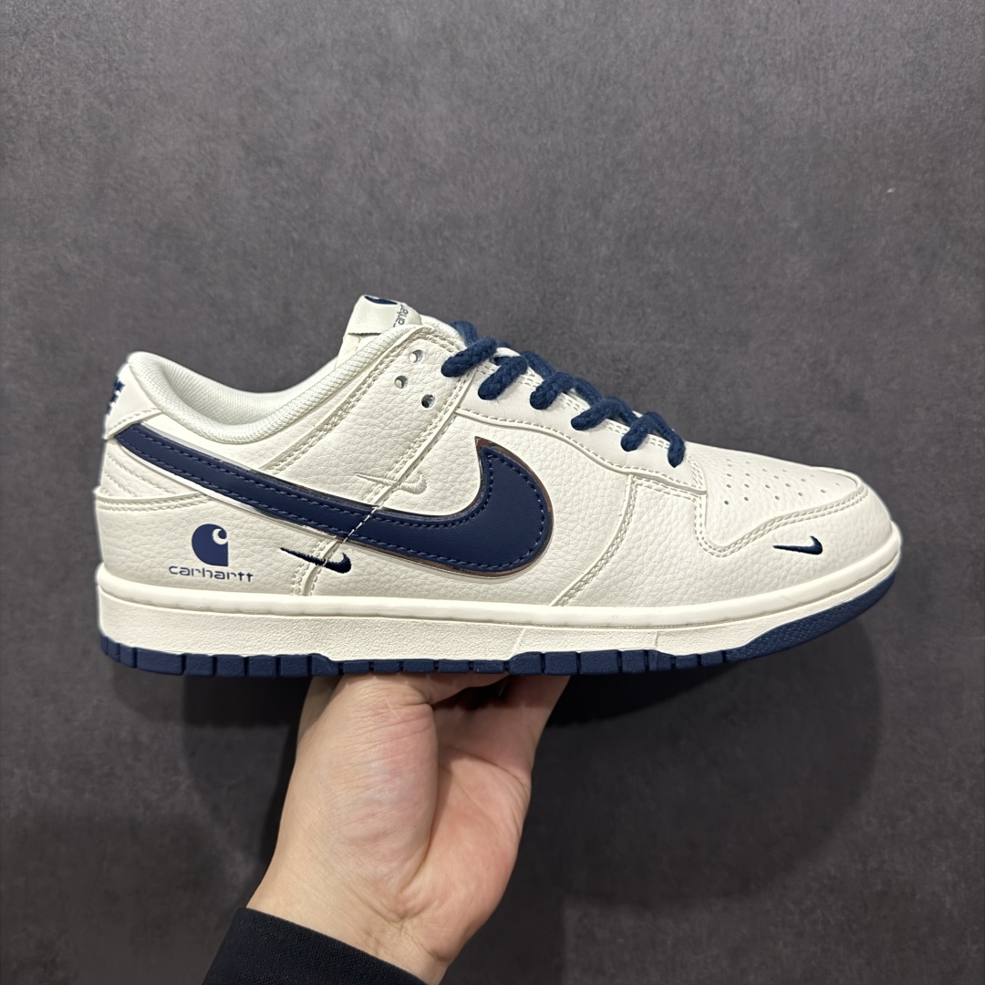 【定制版】Nike SB Dunk Low“卡哈特联名——米白蓝勾”周年高端定制 低帮休闲板鞋 定制鞋盒 大厂纯原品质出货 超高清洁度 皮料切割干净无任何毛边 细节完美货号：SJ1089-008nSize: 36 36.5 37.5 38 38.5 39 40 40.5 41 42 42.5 43 44 44.5 45 编码：HXS320340-莆田鞋批发中心