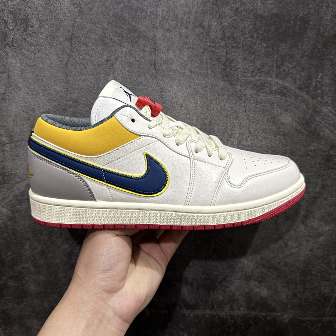 【K版】Air Jordan AJ1 Low 帆白黄 HV4511-133nn全新流水线出品 DT版本唯一平替选择 市场第二梯队最强版 全部原鞋开发 原楦原纸板开发 全鞋电脑针车 原厂内置全掌气垫 原盒内在原标 唯一Zp原版鞋带绑法 免检产品 全新2022版型 全头层皮料 完美零毛边处理 原厂配置全掌气垫 价格定位良心 几十个配色陆续出货 SIZE：36 36.5 37.5 38 38.5 39 40 40.5 41 42 42.5 43 44 44.5 45 46 47.5 编码：LDS230250-莆田鞋批发中心