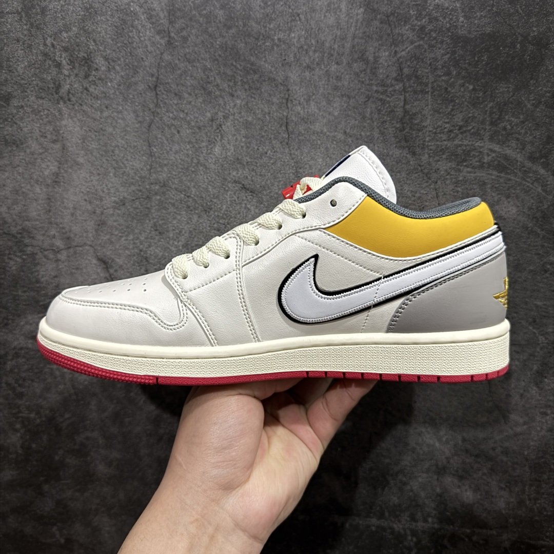 图片[2]-【K版】Air Jordan AJ1 Low 帆白黄 HV4511-133nn全新流水线出品 DT版本唯一平替选择 市场第二梯队最强版 全部原鞋开发 原楦原纸板开发 全鞋电脑针车 原厂内置全掌气垫 原盒内在原标 唯一Zp原版鞋带绑法 免检产品 全新2022版型 全头层皮料 完美零毛边处理 原厂配置全掌气垫 价格定位良心 几十个配色陆续出货 SIZE：36 36.5 37.5 38 38.5 39 40 40.5 41 42 42.5 43 44 44.5 45 46 47.5 编码：LDS230250-莆田鞋批发中心