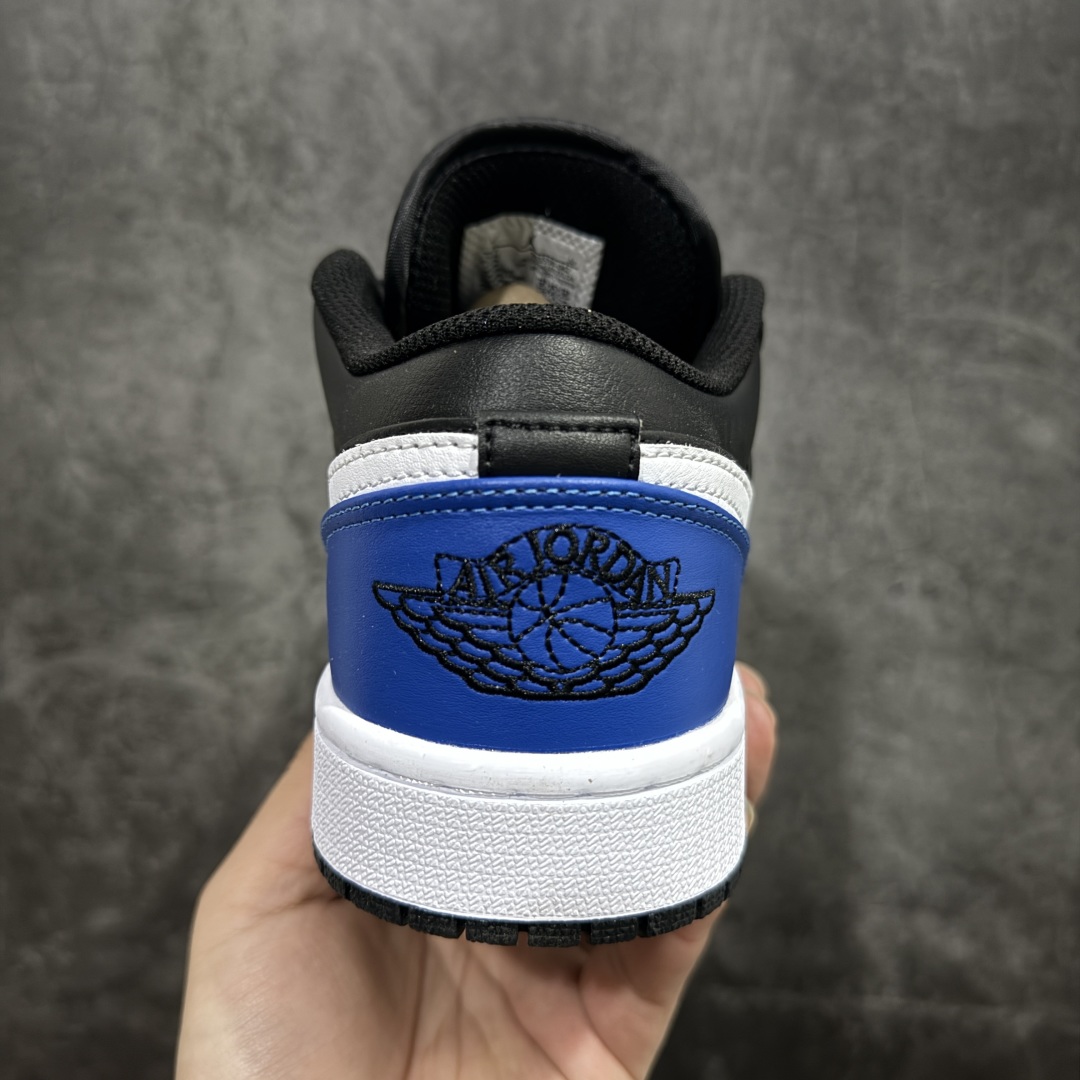 图片[4]-【K版】Air Jordan AJ1 Low 低帮 黑蓝白 553558-042nn全新流水线出品 DT版本唯一平替选择 市场第二梯队最强版 全部原鞋开发 原楦原纸板开发 全鞋电脑针车 原厂内置全掌气垫 原盒内在原标 唯一Zp原版鞋带绑法 免检产品 全新2022版型 全头层皮料 完美零毛边处理 原厂配置全掌气垫 价格定位良心 几十个配色陆续出货 SIZE：36 36.5 37.5 38 38.5 39 40 40.5 41 42 42.5 43 44 44.5 45 46 47.5 编码：LDS230250-莆田鞋批发中心