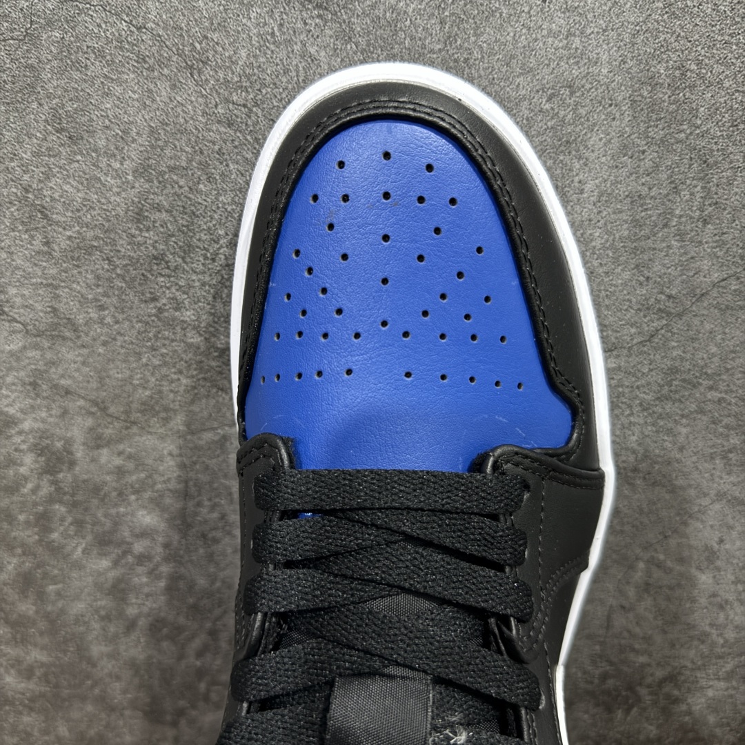 图片[5]-【K版】Air Jordan AJ1 Low 低帮 黑蓝白 553558-042nn全新流水线出品 DT版本唯一平替选择 市场第二梯队最强版 全部原鞋开发 原楦原纸板开发 全鞋电脑针车 原厂内置全掌气垫 原盒内在原标 唯一Zp原版鞋带绑法 免检产品 全新2022版型 全头层皮料 完美零毛边处理 原厂配置全掌气垫 价格定位良心 几十个配色陆续出货 SIZE：36 36.5 37.5 38 38.5 39 40 40.5 41 42 42.5 43 44 44.5 45 46 47.5 编码：LDS230250-莆田鞋批发中心