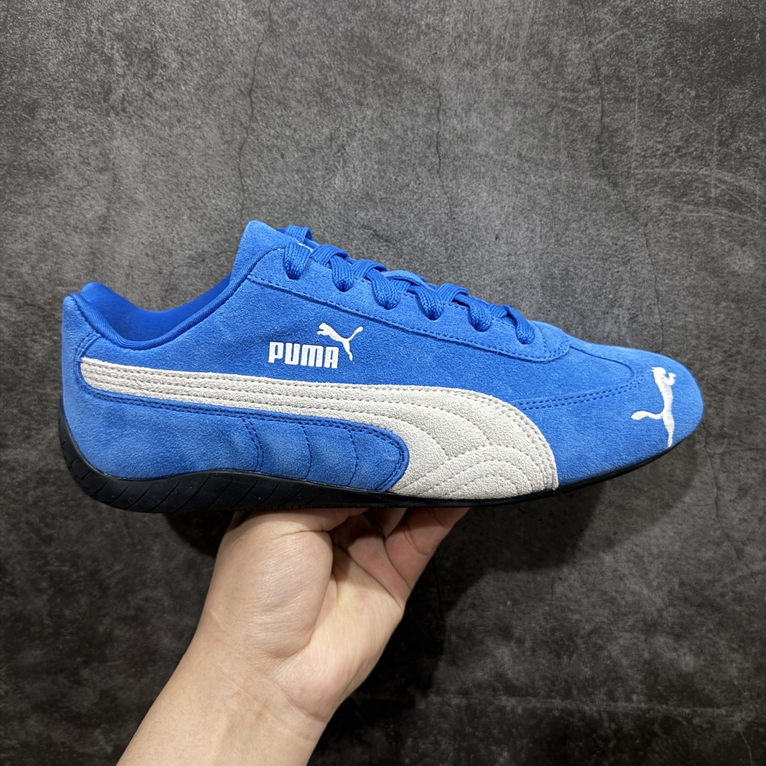 【Top纯原版】彪马PUMA Speedcat Archive Speed Cat系列美拉德风 舒适百搭 防滑耐磨 低帮 生活休闲鞋 男女同款 蓝白色 398846-18nn目前市场最优版本n无论是版型 细节 烫金走线n完全碾压市场任意版本 欢迎对比🆚n工厂耗时3个月开发n原装档案原数据纸版楦型n采用固色翻毛皮鞋面材质(正确二次成型\’猛帮\’成型工艺🆚区别市面版本!!)n外置原数据开发轻量耐磨橡胶大底💪🏻nn全球知名运动品牌PUMA宝马赛车系列n融合了宝马车队的标志性配色n以趣味十足又前卫复古的设计引领潮流n将赛道精神融入街头时尚 开启前卫竞速之旅n主打前卫复古风 Roma鞋款的鞋侧以复古的流线造型缀以宝马经典Logo 巧妙吸睛n而Speedcat鞋款以亮眼三色条纹元素缀以舒适鞋面n赋予了独特的个性美学 演绎赛车的无尽能量 尺码：36-45 官方货号：398846-18 编码：TO260280-莆田鞋批发中心