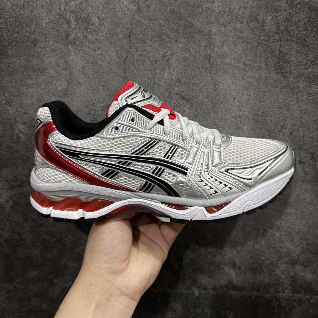 【HK纯原版】ASICS GEL-KAYANO 14 亚瑟士K14系列户外复古潮流百搭织物合成革缓震休闲跑步鞋 原装纸板楦头开发 独家私模五层组合大底 原厂定制缓震硅胶加持 原盒原配 官方四联吊牌 原装Ortholite轻量化鞋垫 设计师 Hidenori Yamashita 以「Flash」一词为灵感 创造出未来感金属色鞋面 改造升级内在性能 由内而外全面革新 为 GEL-KAYANO 家族传承及经典跑鞋文化的延续 创下里程碑式作品 K14跑鞋重新诠释了复古的跑步形状 并以其 2000 年代后期的美学理念重新铺装 银色与蓝色的鞋面极为高档 网面铺陈与鞋面、鞋头多处细节位增添了透气性 鞋后跟部中底上以及多密度耐磨鞋底增加了 GEL 缓震胶 提供高抗冲击性、缓冲性、可保护脚部免受地面冲击的影响 穿着舒适性十足  尺码：35.5 36 37 37.5 38 39 39.5 40.5 41.5 42 42.5 43.5 44 45 编码：LDS250270-莆田鞋批发中心