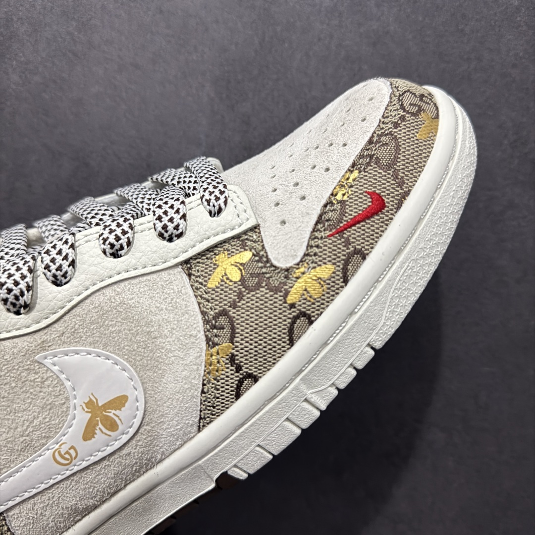 图片[5]-【定制版】Nike SB Dunk Low x GUCCI 灰黄老花小钩满天星n纯原大厂出品 极力推荐n原装头层材料 独家版型蒸餾加工n帶來的是更好的视觉和脚感体验n大厂纯原品质出货 清洁度 电绣工艺皮料切割干净无任何毛边 细节完美 官方货号：DJ2024 130 尺码：36 36.5 37.5 38 38.5 39 40 40.5 41 42 42.5 43 44 44.5 45  编码：HXS340360-莆田鞋批发中心