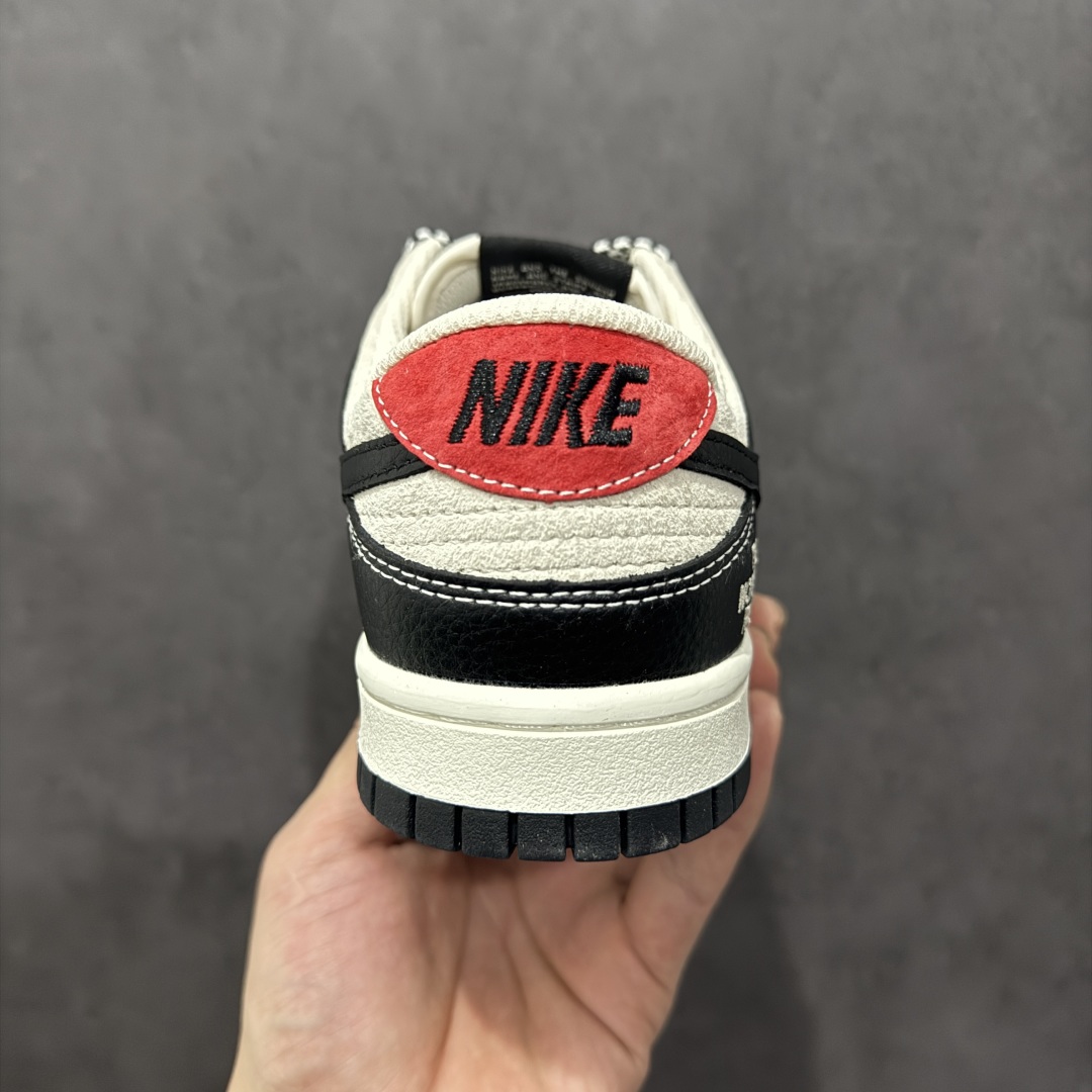 【定制版】Nk SB Dunk Low 北面联名 刺绣黑红勾 周年高端定制 低帮休闲板鞋 DJ2024-128
