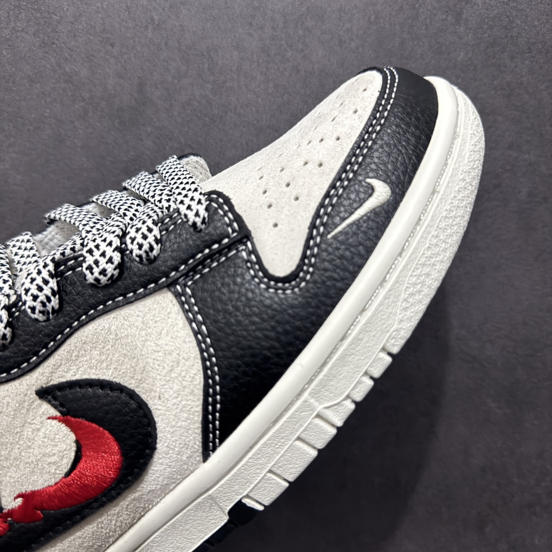 【定制版】Nk SB Dunk Low 北面联名 刺绣黑红勾 周年高端定制 低帮休闲板鞋 DJ2024-128