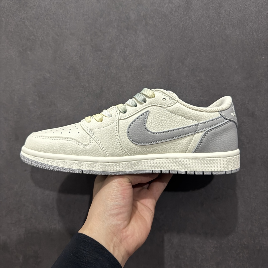 【定制版】Fragment x Travis Scott x TS Air Jordan 1 Low 三方联名倒钩  DM7866-021