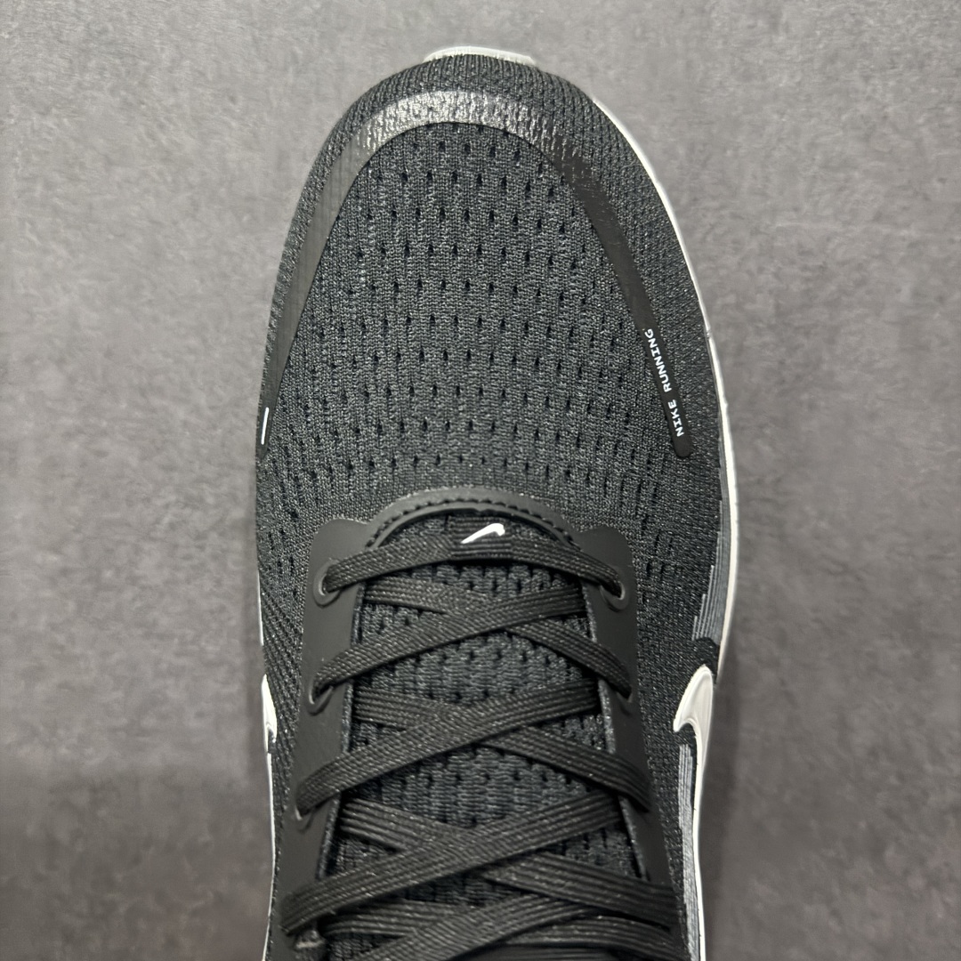 
Nike VOMERO 18 登月系列 轻盈跑鞋 舒适百搭防滑耐磨 低帮 休闲跑步鞋
拥有 Zoom