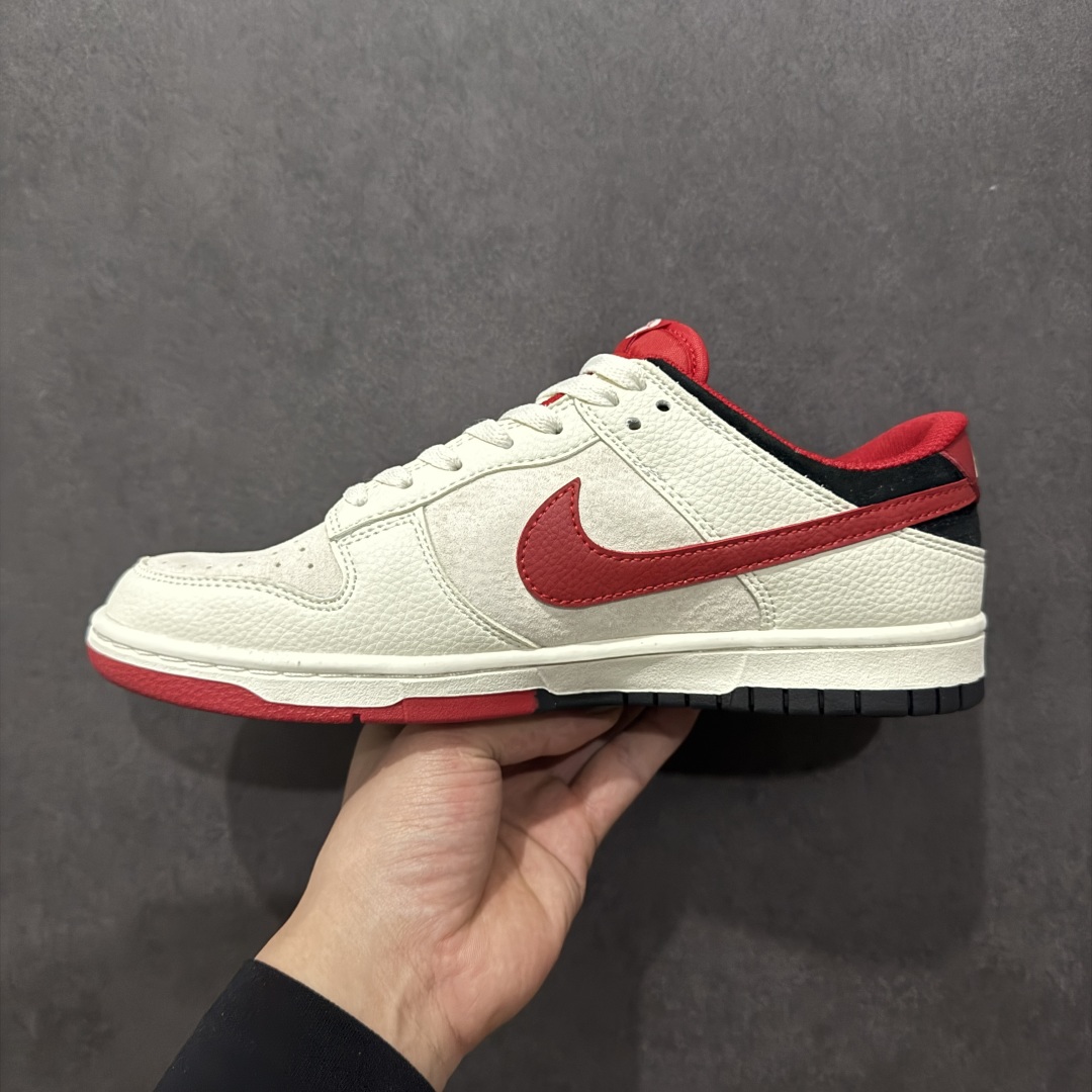 【定制版】Nk SB Dunk Low 北面联名 米白黑红勾 周年高端定制 低帮休闲板鞋 DJ2024-127