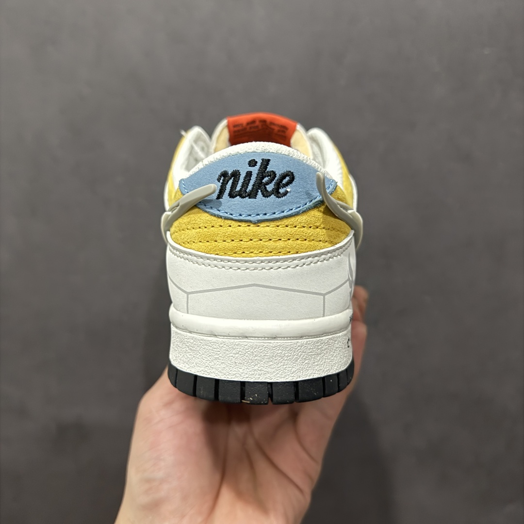 图片[4]-【纯原福利】 Nk SB Dunk Low 大友克洋联名系列 SB低帮运动休闲板鞋 之前高价零售的z版纯原 最高品质福利特价了‼️ 纯原大厂出品 极力推荐 顶级版本 原装头层材料 独家版型蒸餾加工 帶來的是更好的视觉和脚感体验 大厂纯原品质出货 清洁度 电绣工艺 皮料切割干净无任何毛边 细节完美 尺码：36 36.5 37.5 38 38.5 39 40 40.5 41 42 42.5 43 44 44.5 45 46 47.5-选品中心