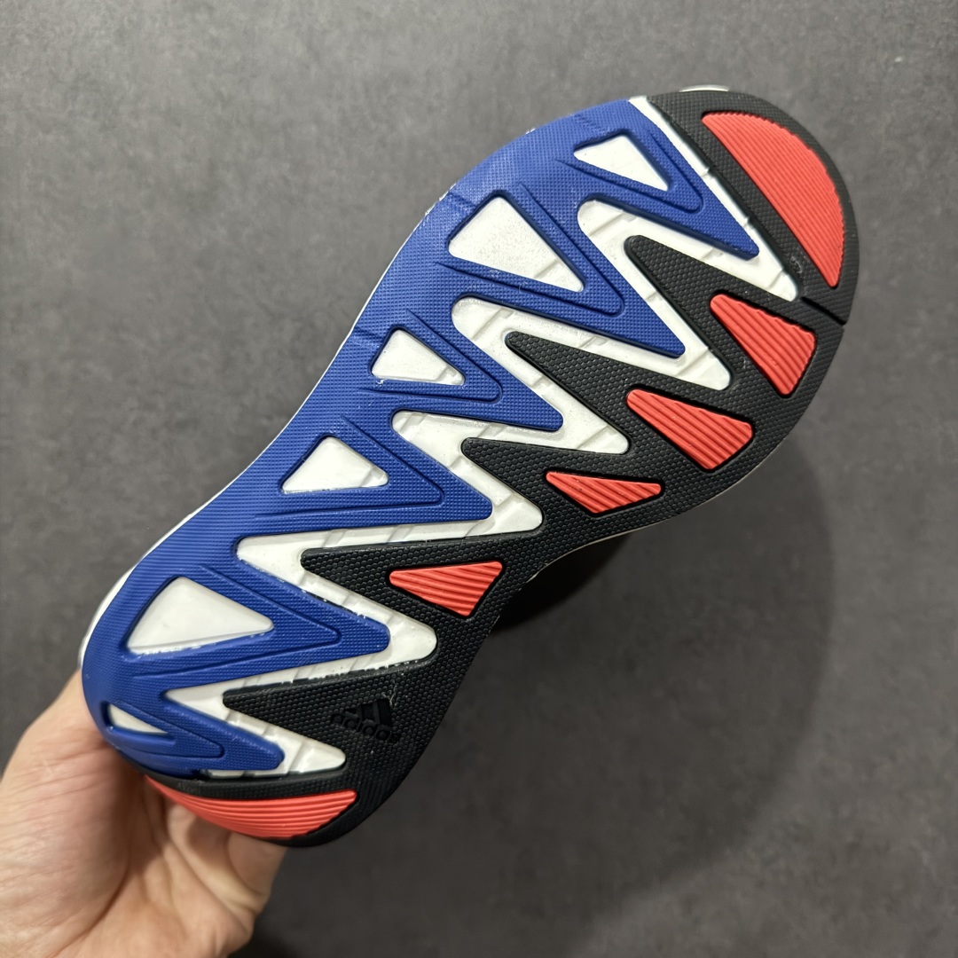 图片[9]-【正确版】Ad Adizero Aruku 阿迪全新缓震休闲跑鞋 JQ7392  正确暗花大底底纹 高弹泡棉材料 原鞋开发数据 原楦打造完美鞋型 鞋面材料 卡色与原鞋一致 超高还原度 拒绝一眼假 全新款式搭载丰沛的 Swirlfoam 泡棉厚底，采用时下流行的厚底设定，虽然不像顶级竞速跑鞋那般极致，但也将日常舒适和时尚颜值平衡到位。  尺码：36 36.5 37 38 38.5 39 40 40.5 41 42 42.5 43 44 44.5 45-选品中心