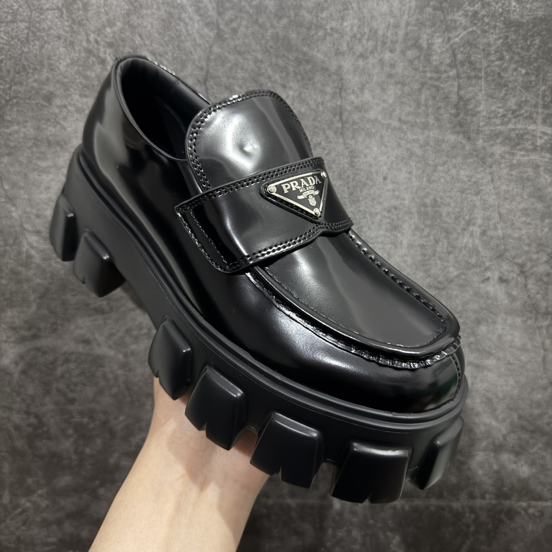 【渠道顶级】Prada Monolith 普拉达皮革女款乐福鞋