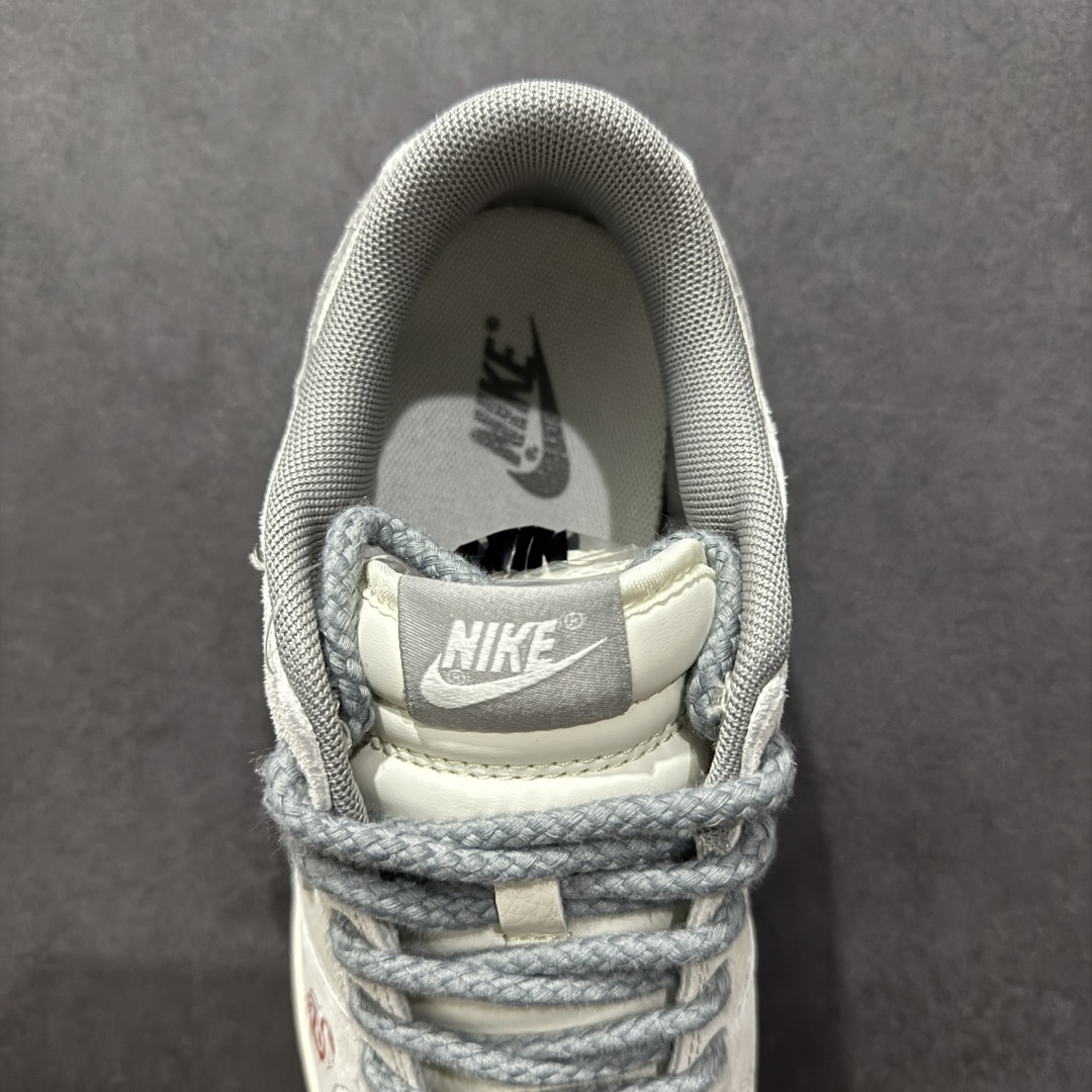 【定制版】Nk SB Dunk Low KAWS蛇年联名 猪八灰勾 周年高端定制 低帮休闲板鞋 YX5066-250