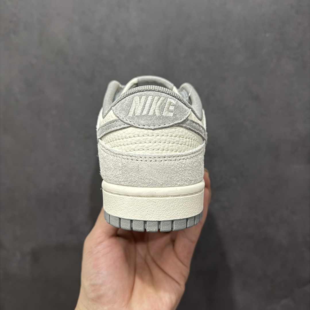 【定制版】Nk SB Dunk Low KAWS蛇年联名 猪八灰勾 周年高端定制 低帮休闲板鞋 YX5066-250