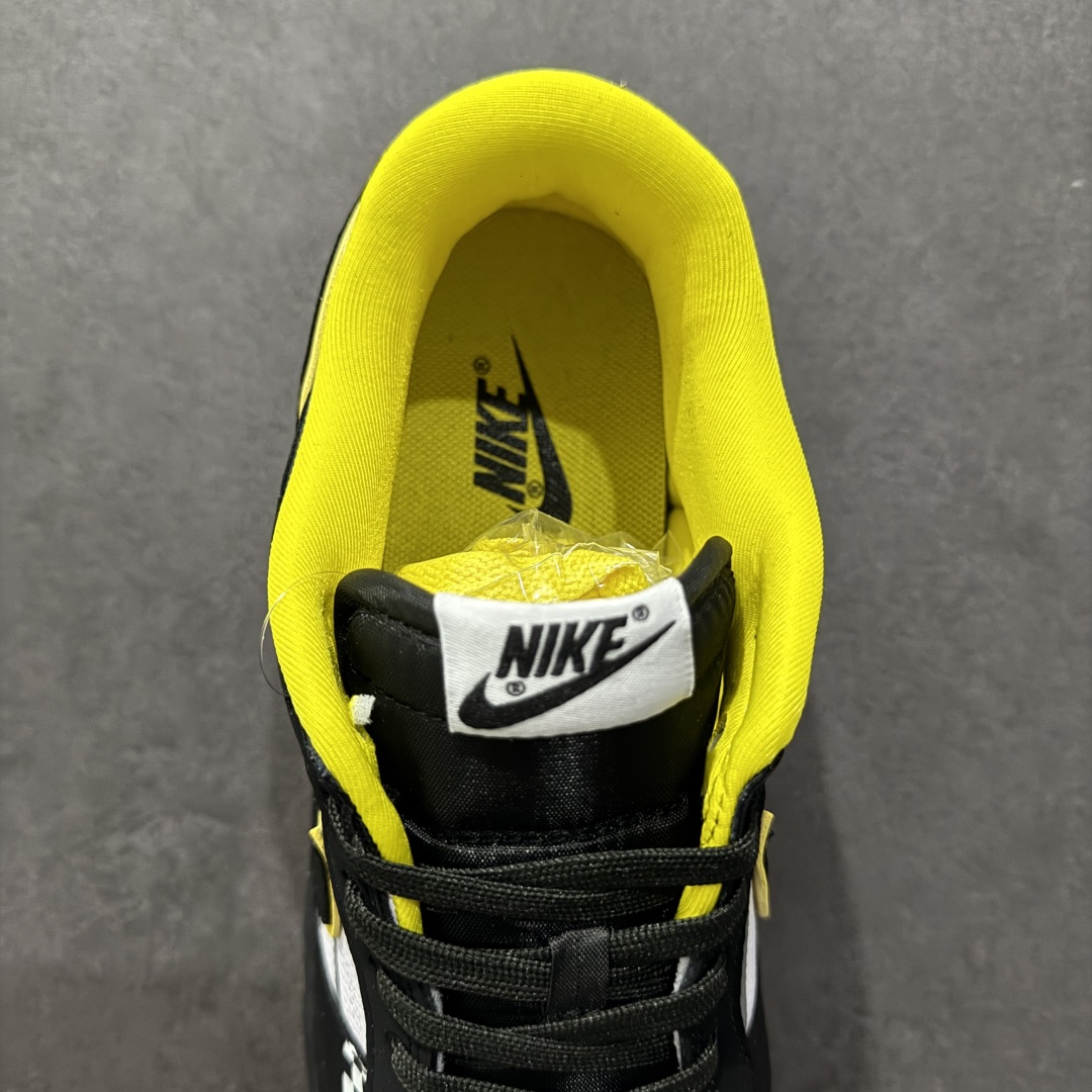 【定制版】Nk SB Dunk Low 闪电联名 赛车黑勾 周年高端定制 低帮休闲板鞋  KK1333-026