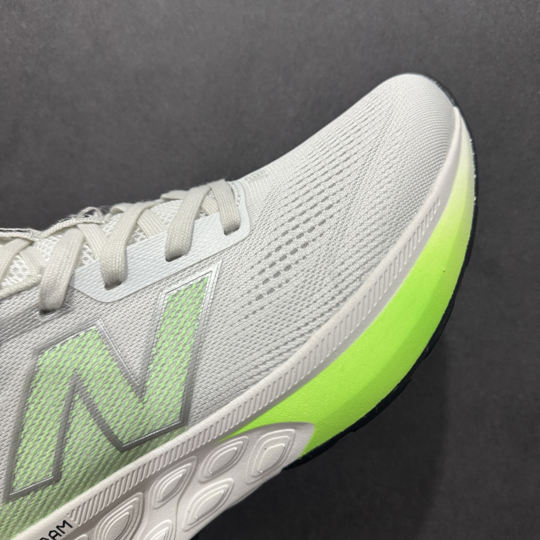  
【纯原版】New Balance NB FuelCell 
Supercomp NB跑步鞋👏
Fue