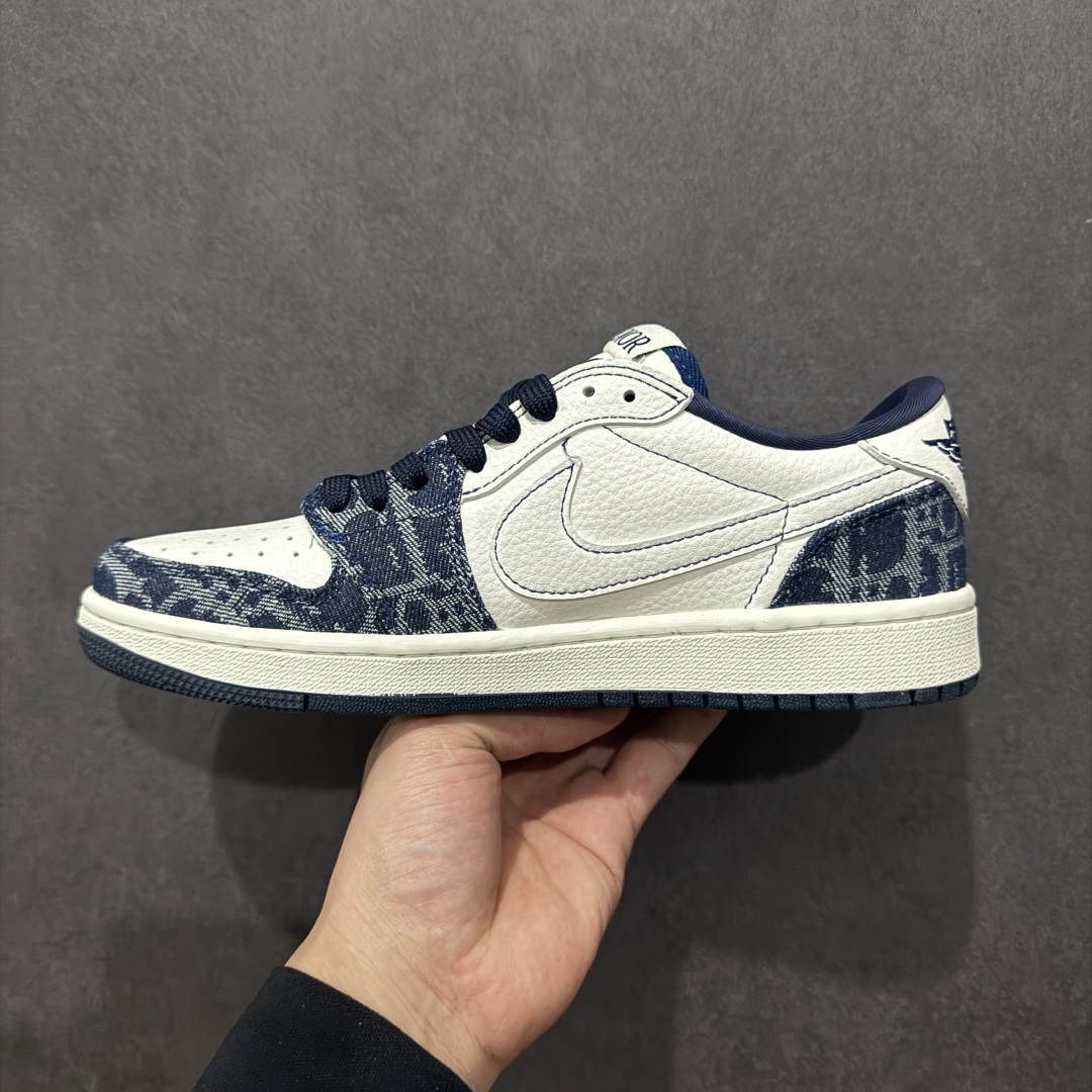【定制版】Travis Scott x Nike Air Jordan 1 Low x DIOR Air Jordan 1 Low 反转牛仔蓝白小钩倒钩 CH6336-017