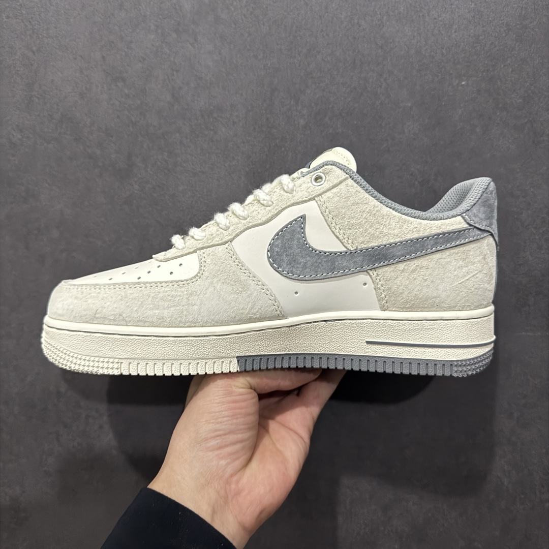 【定制版】Nk Air Force 1'07 Low 斯图西联名 双拼米灰 空军一号低帮休闲板鞋 SJ6698-024