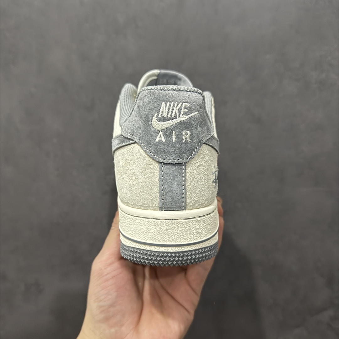 【定制版】Nk Air Force 1'07 Low 斯图西联名 双拼米灰 空军一号低帮休闲板鞋 SJ6698-024