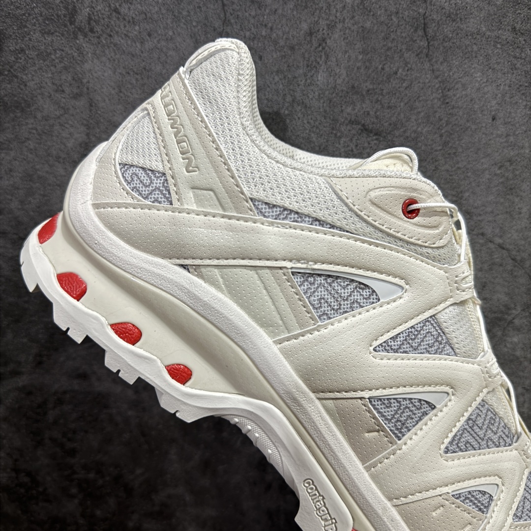 图片[7]-【绿x升级版】Salomon XT-QUEST ADV 萨洛蒙 乙巳CNY蟠虺系列 蛇年限定 PANHUI XT-Quest 时尚 舒适减震防滑耐磨 低帮跑步鞋 男女同款 香草色土灰色火红色 478478 29 全新绿x升级版 品质大改进 ‼️ 全鞋改进为原厂一致材料打造 全新修长鞋型 相对老版臃肿鞋型 此版的版型更正 全新玻璃冲刀 清洁度提升 同步原版左右鞋带孔的间距加大（之前老版间距太小） 网面与鞋头材料校对一致无色差（老版网面有色差） 鞋后跟反口V字定型同步zp（老版臃肿为U字后跟反口） 鞋舌两侧鞋帮脚踝处更加直挺（之前老版往中间踏） 鞋盒黑盒改正为原版牛皮纸鞋盒 鞋头处添加☯️太极标 所有细节多次修改校正 坚持同步原版无差别 毋庸置疑全市场最好的版本💪🏻终端优势供应 尺码：36 36.5 37.5 38 38.5 39 40 40.5 41 42 42.5 43 44 44.5 45 46-选品中心