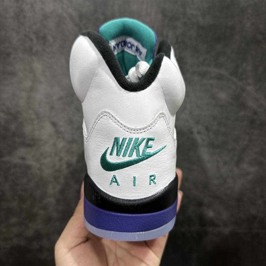 【外贸纯原版本】Air Jordan 5 Retro ”Grape” 高帮 白紫色 AJ5 乔丹5代 aj5 乔5 高邦 白紫色 乔丹篮球鞋系列  HQ7978-100
