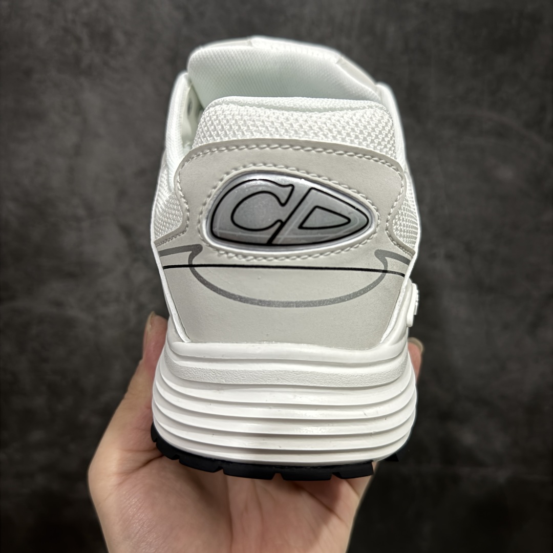 图片[4]-【总裁版】Dior B30 迪奥网眼织物低帮运动休闲鞋 原版开模 海淘专供品质同渠道货源 全套专柜原装配件 该款系列采用黑网色眼织物白和色科技料面精心制 作饰以反光“CD30”图形标志 外格轻盈的刻雕效果橡胶鞋搭底配标志性点的缀提升格调 内弹部力细节塑造想理的舒适穿着体验可与各休式闲造型配搭 彰显尚时现代的运风动范 正常尺码：39 40 41 42 43 44 45-选品中心