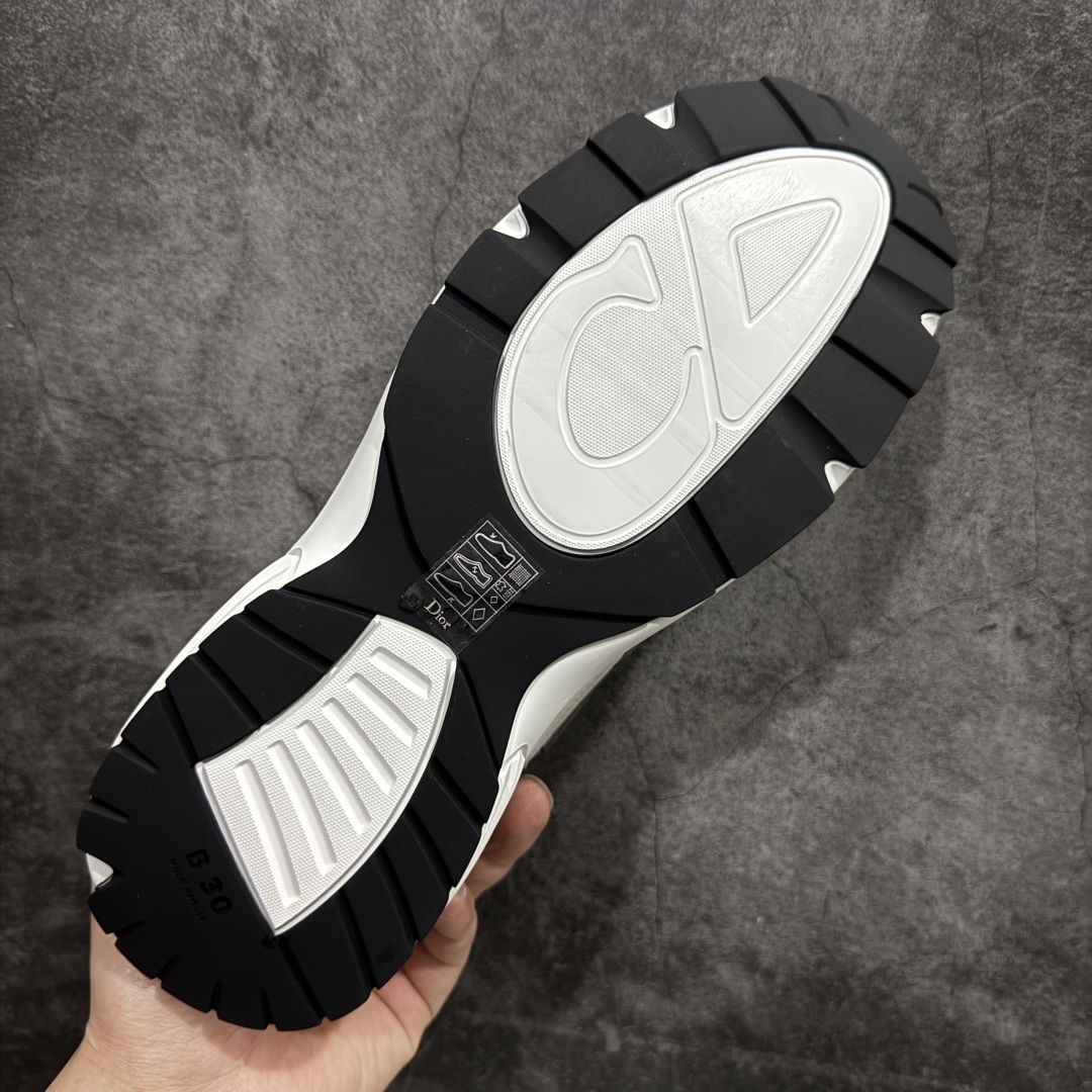 图片[9]-【总裁版】Dior B30 迪奥网眼织物低帮运动休闲鞋 原版开模 海淘专供品质同渠道货源 全套专柜原装配件 该款系列采用黑网色眼织物白和色科技料面精心制 作饰以反光“CD30”图形标志 外格轻盈的刻雕效果橡胶鞋搭底配标志性点的缀提升格调 内弹部力细节塑造想理的舒适穿着体验可与各休式闲造型配搭 彰显尚时现代的运风动范 正常尺码：39 40 41 42 43 44 45-选品中心