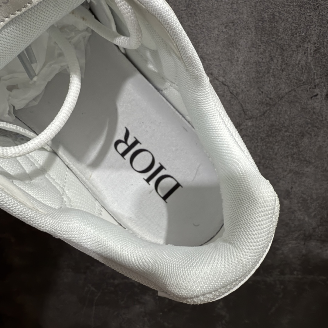 图片[7]-【总裁版】Dior B30 迪奥网眼织物低帮运动休闲鞋 原版开模 海淘专供品质同渠道货源 全套专柜原装配件 该款系列采用黑网色眼织物白和色科技料面精心制 作饰以反光“CD30”图形标志 外格轻盈的刻雕效果橡胶鞋搭底配标志性点的缀提升格调 内弹部力细节塑造想理的舒适穿着体验可与各休式闲造型配搭 彰显尚时现代的运风动范 正常尺码：39 40 41 42 43 44 45-选品中心