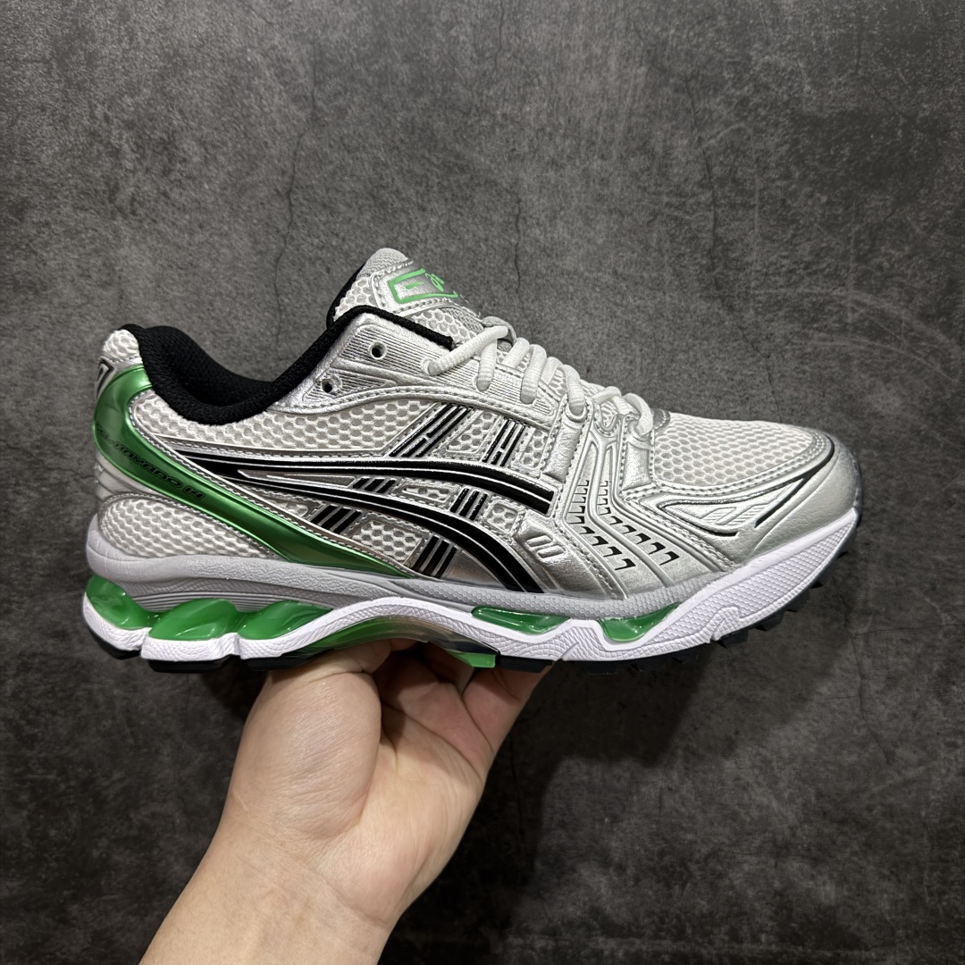 【HK纯原版】ASICS GEL-KAYANO 14 亚瑟士K14系列户外复古潮流百搭织物合成革缓震休闲跑步鞋 原装纸板楦头开发 独家私模五层组合大底 原厂定制缓震硅胶加持 原盒原配 官方四联吊牌 原装Ortholite轻量化鞋垫 设计师 Hidenori Yamashita 以「Flash」一词为灵感 创造出未来感金属色鞋面 改造升级内在性能 由内而外全面革新 为 GEL-KAYANO 家族传承及经典跑鞋文化的延续 创下里程碑式作品 K14跑鞋重新诠释了复古的跑步形状 并以其 2000 年代后期的美学理念重新铺装 银色与蓝色的鞋面极为高档 网面铺陈与鞋面、鞋头多处细节位增添了透气性 鞋后跟部中底上以及多密度耐磨鞋底增加了 GEL 缓震胶 提供高抗冲击性、缓冲性、可保护脚部免受地面冲击的影响 穿着舒适性十足 尺码：35.5 36 37 37.5 38 39 39.5 40.5 41.5 42 42.5 43.5 44 45-选品中心
