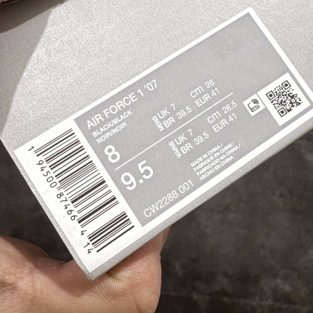 图片[8]-【GX美版绿x】NK Air Force 1 Low \’07 空军一号低帮经典板鞋 纯黑亮面 CW2288-001 顶级空军 原厂皮料 细节吊打市场其他代号版本 全鞋电脑针车 工整有序 原厂港宝加持完美还原灵魂版型 原盒原配从里到外百分百还原 原厂全头层原厂皮料 原标原盒 内置Sole气垫 中底白色背胶 中底划线 已经无限的接近公司 原厂楦头 原厂刺绣 后跟弧度修正 正确中底四线防伪 尺码：35.5 36 36.5 37.5 38 38.5 39 40 40.5 41 42 42.5 43 44 44.5 45 46 47.5 48.5-选品中心