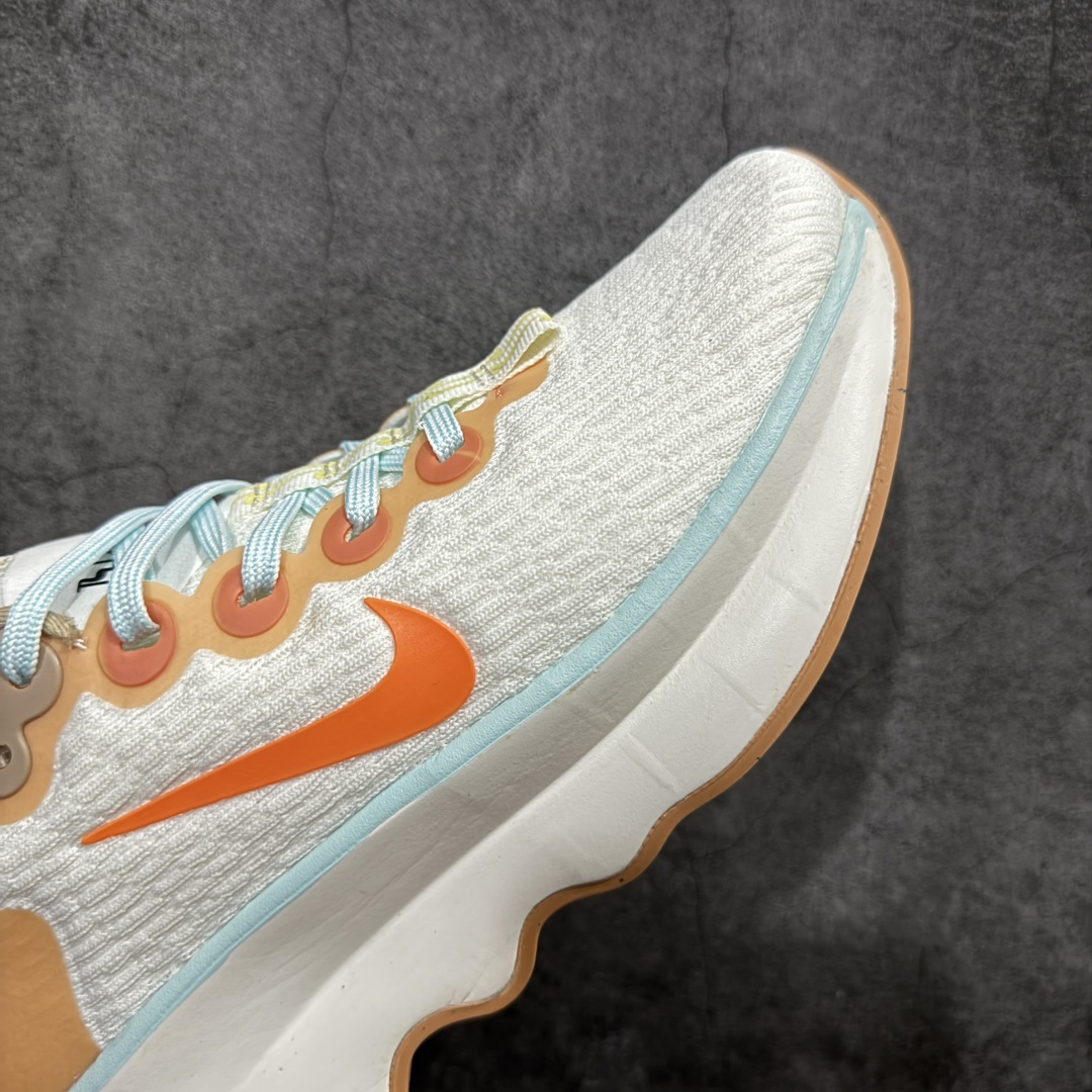 图片[6]-【公司级】NK Motiva 莫提瓦系列 低帮轻量减震回弹休闲运动慢跑鞋 FN8887-181 NK 除了众多深入人心的经典鞋型外，还经常在设计和科技方面不断尝试创新，带来不少新颖设计。最近就有双新鞋让人眼前一亮，Nike 研发团队通过对近千名女性的步行和跑步数据进行研究，为女性带来全新 Nike Motiva 鞋款，简直就是健身压马路神器。Motiva 从鞋型设计到科技配置都充分考虑女性脚型的大数据。加宽的前掌及足弓，进一步提升双脚与鞋款的贴合度和舒适感。简约流畅的鞋身轮廓，采用淡雅纹理的编织材质覆盖，兼顾出色的轻质表现及透气性。鞋舌连接前掌半内靴设计，带来更加充分舒适的包裹感。鞋提上 Nike Swoosh 串标完美契合「波浪大底」设计，让视觉上更为新颖时尚。除此之外，鞋领四周围绕柔软泡绵填充，保证脚踝处的亲肤贴合，带来稳固牢靠的舒适体验。 尺码：36 36.5 37.5 38 38.5 39 40 40.5 41 42 42.5 43 44 44.5 45-选品中心