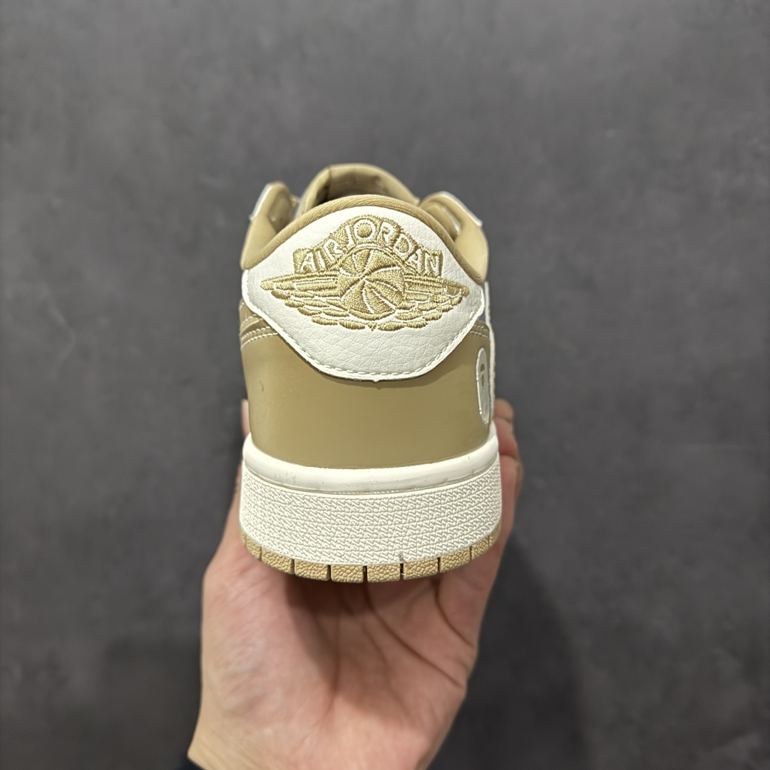 【定制版】Travis Scott x Fragment Design x Air Jordan 1 Low OG SP AJ1 乔1 Bape联名 米灰卡其双拼 低帮文化休闲板鞋 BB6511-623