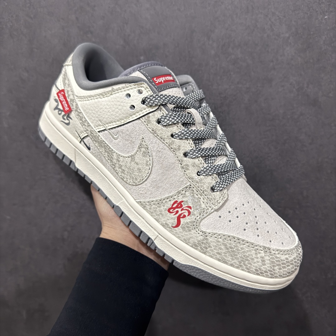  
Nike SB Dunk Low x Supreme 蛇年限定 白灰小钩满天星
纯原大厂出品 极力推