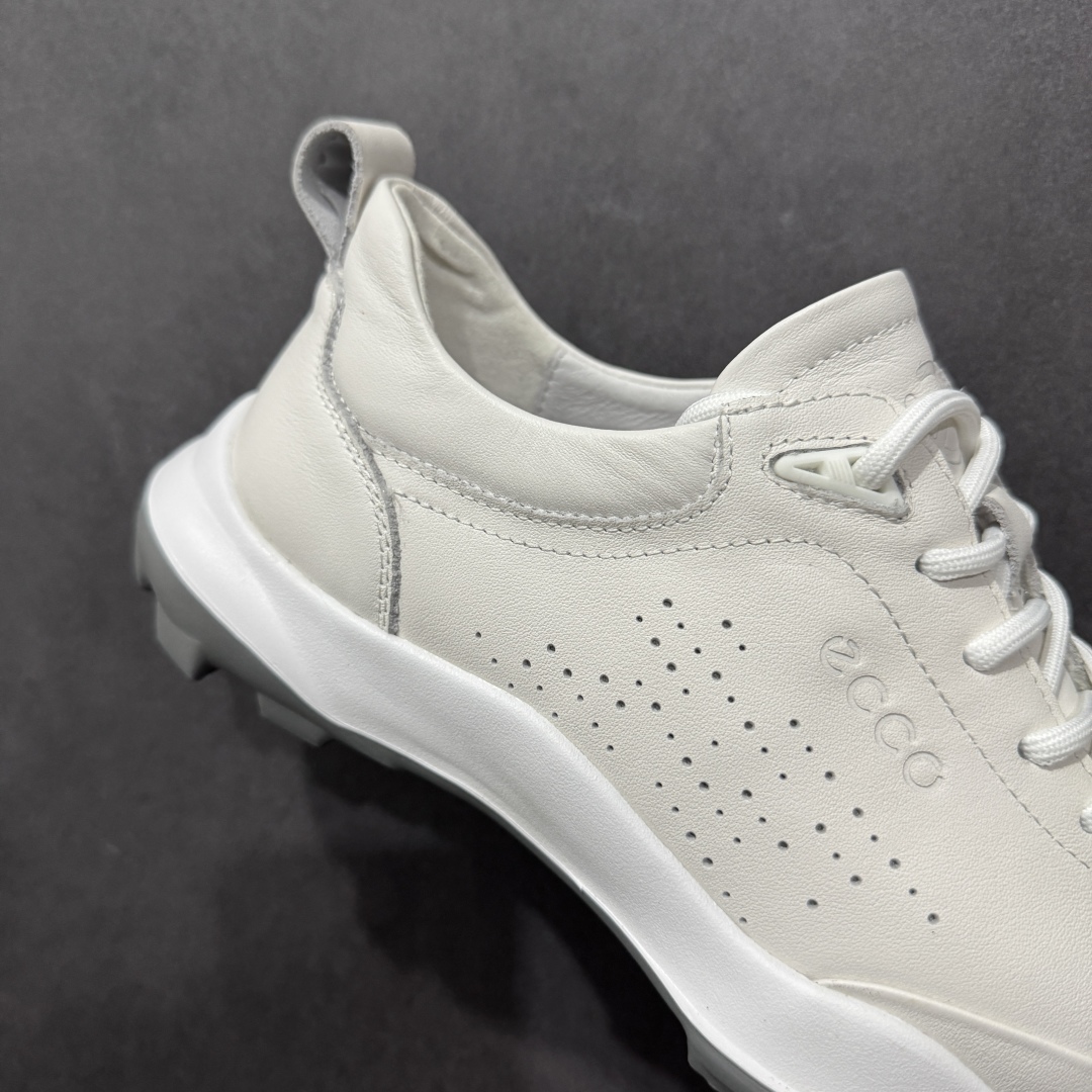 图片[6]-【公司级】ECCO爱步男鞋真皮四季鞋 健步系列运动鞋休闲跑步鞋 脚感轻便舒适 面料ECCO家族工艺牛皮 鞋面开孔结构设计增强透气性 E-DTS混合大底科技 耐磨 防滑 轻便 兼顾透气性和包裹性 带来全方位透气脚感 PU+橡胶发泡组合轻盈鞋底具有良好的缓震性能 脚感极佳 轻盈无压力 尺码：38 39 40 41 42 43 44（皮鞋码）-选品中心