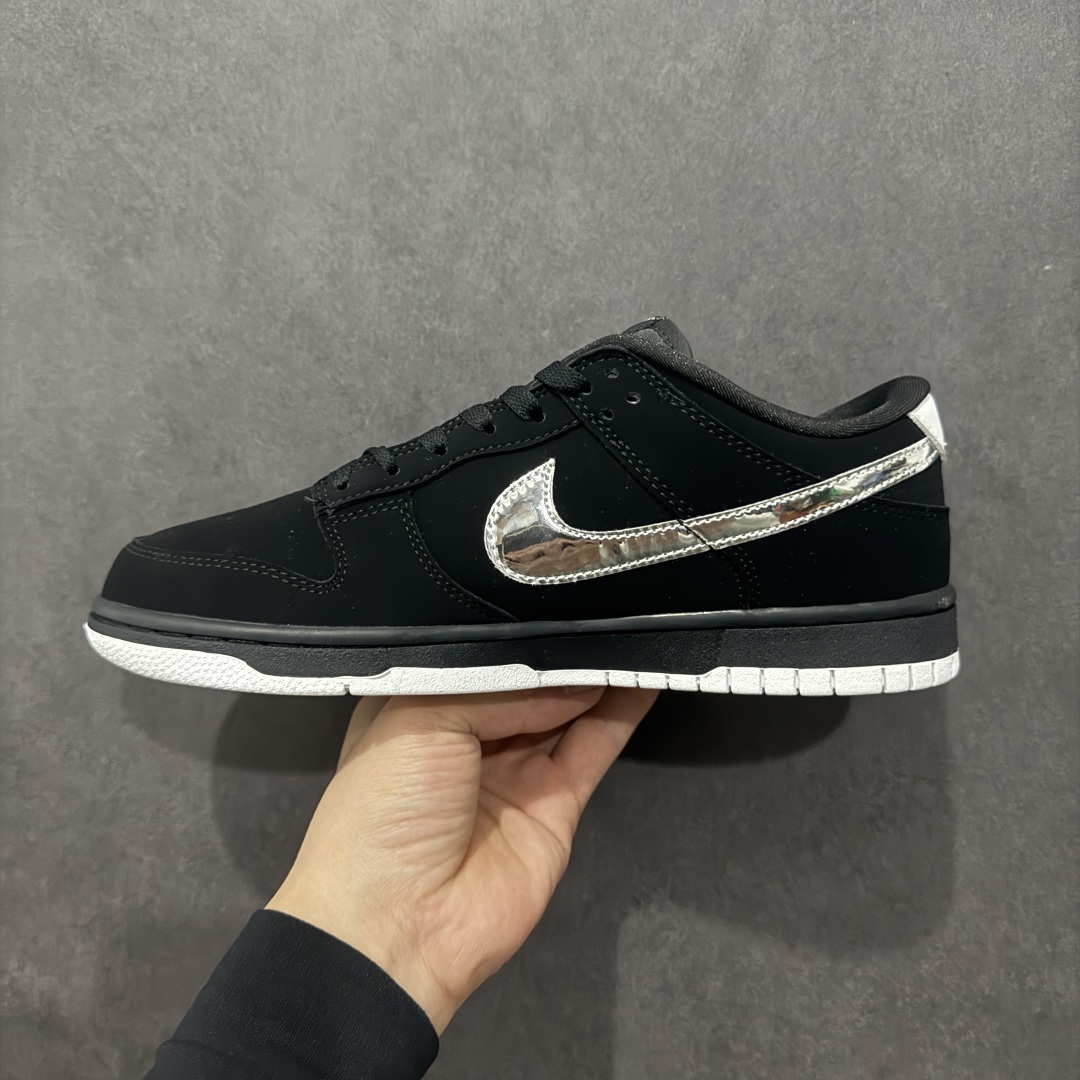 【定制版】Nike SB Dunk Low x The North Face 黑银小钩 KK1333-024