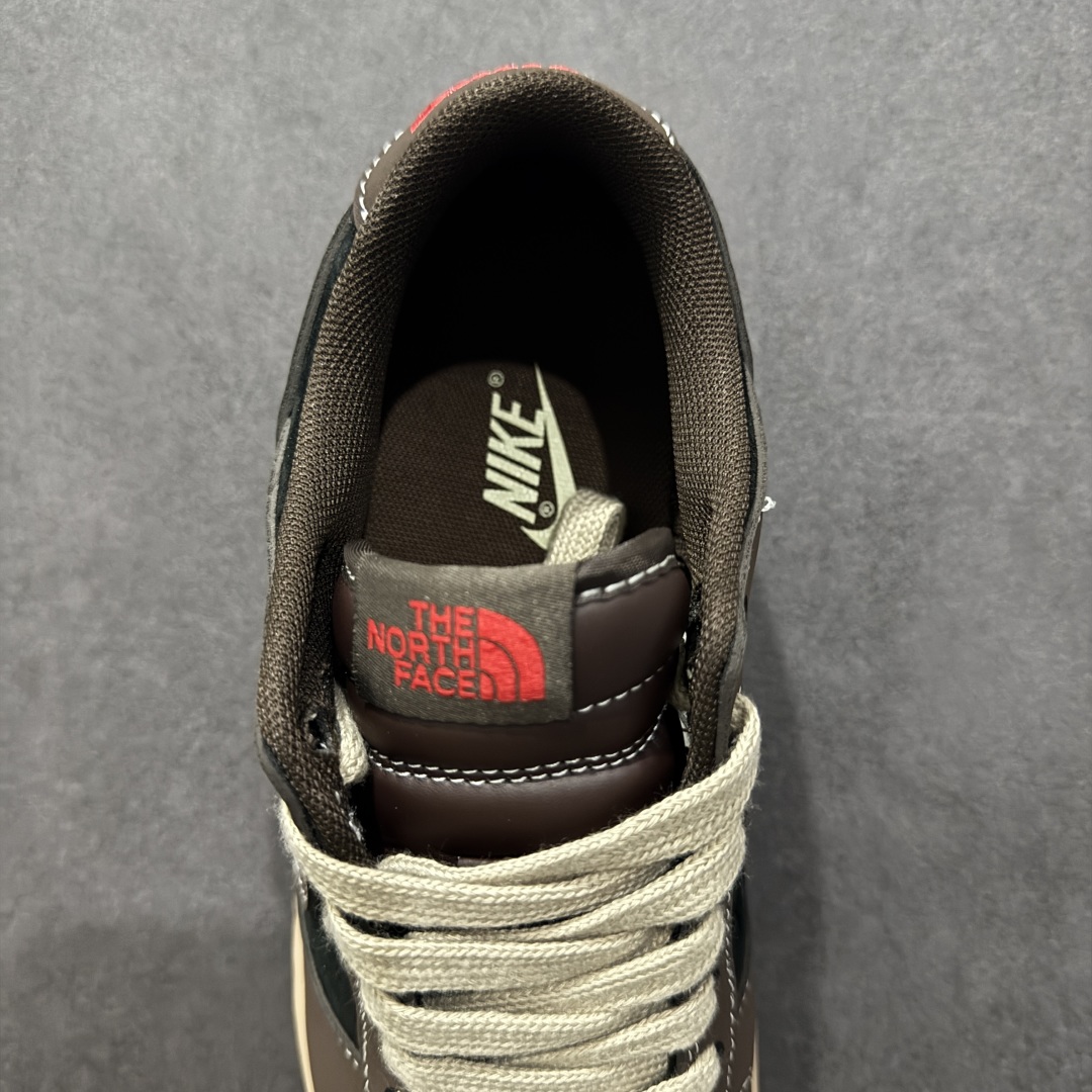 Nike SB Dunk Low x The North Face 棕黑红小钩  XX9928-028