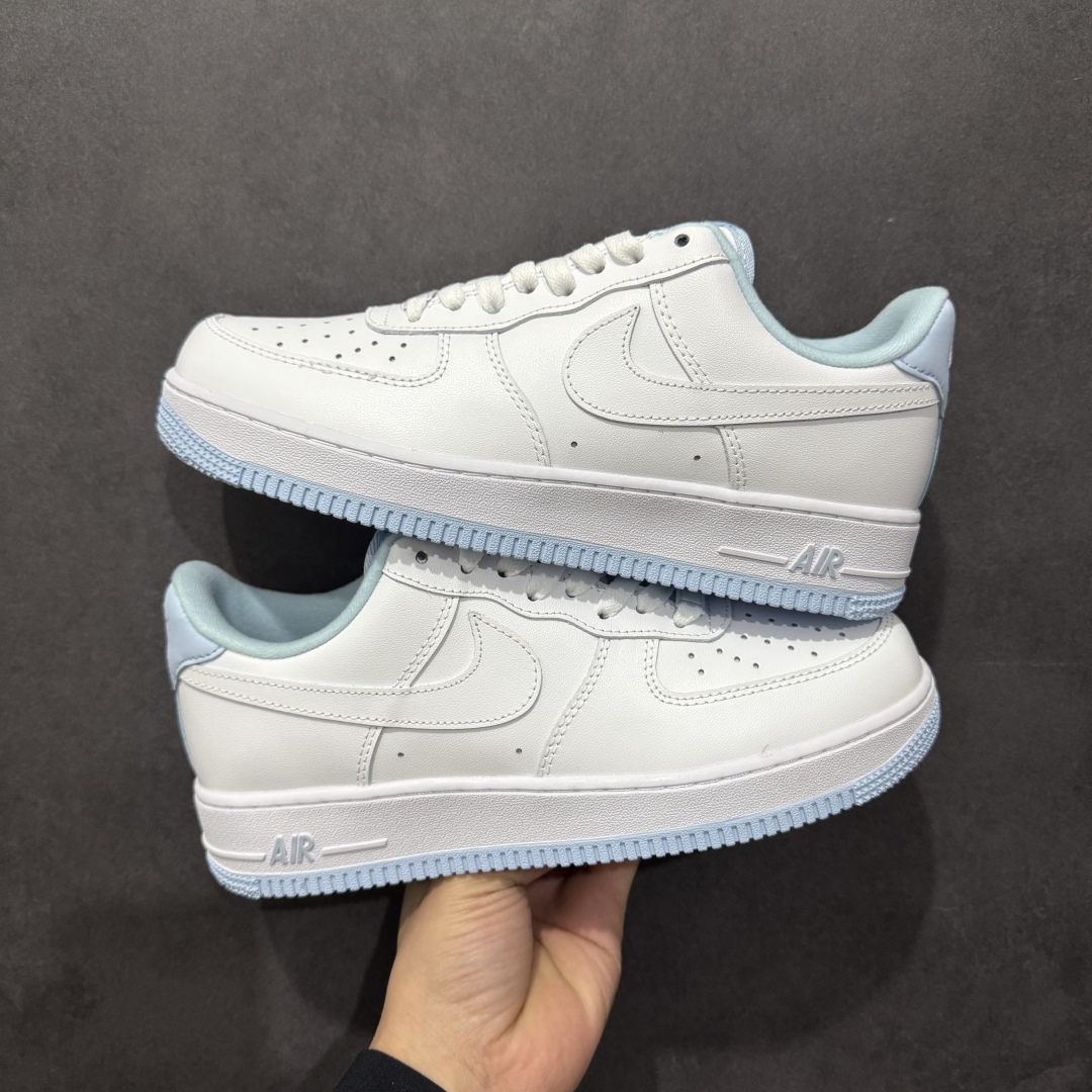 【福利版】Air Force 1 \'07 Low 外贸大厂空军福利 十几个配色库存足 版型好 清洁度高 优质好皮料 全掌内置蜂窝气垫 原盒配件 原厂中底钢印、拉帮完美 官方同步上架 尺码:36 36.5 37.5 38 38.5 39 40 40.5 41 42 42.5 43 44 44.5 45-选品中心