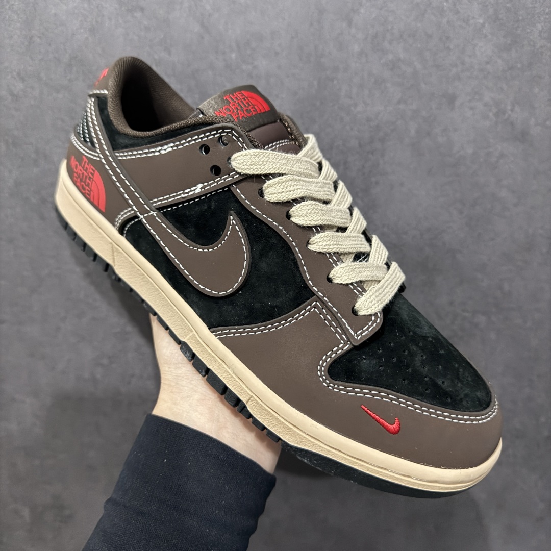 Nike SB Dunk Low x The North Face 棕黑红小钩  XX9928-028