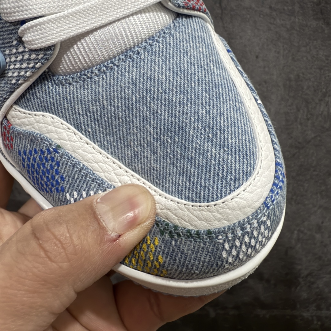 图片[5]-【广东纯原版本】 现货当天可取 LV Trainer系列高奢运动鞋 蓝白牛仔棋盘格 新款芯片顶级 潮人必备单品 同步ZP官网空胶工艺 鞋舌、挂饰均镶嵌NFC芯片感应装置 正确胶片断点式设计 中底正确还原原版油印字母比例 1：1原楦格板、楦头、刀磨全新升级！ 独家订制顶级压纹麂皮 原版开模TPU大底 质感原版一致 垫脚聚米微料加透气英伦网布 披靡市场任何版本！细节完美呈现！ 代购指定版本 全新升级最新双盒包装 扫码秒进官网！ 全套包装配件同比原版 尺码： 38-45-选品中心