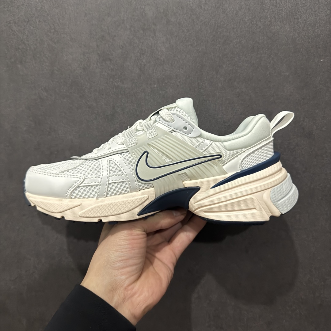  
【PP纯原】Nike V2K Run 减震防滑耐磨低帮跑步鞋 FD0736-004
市场最强版本
完