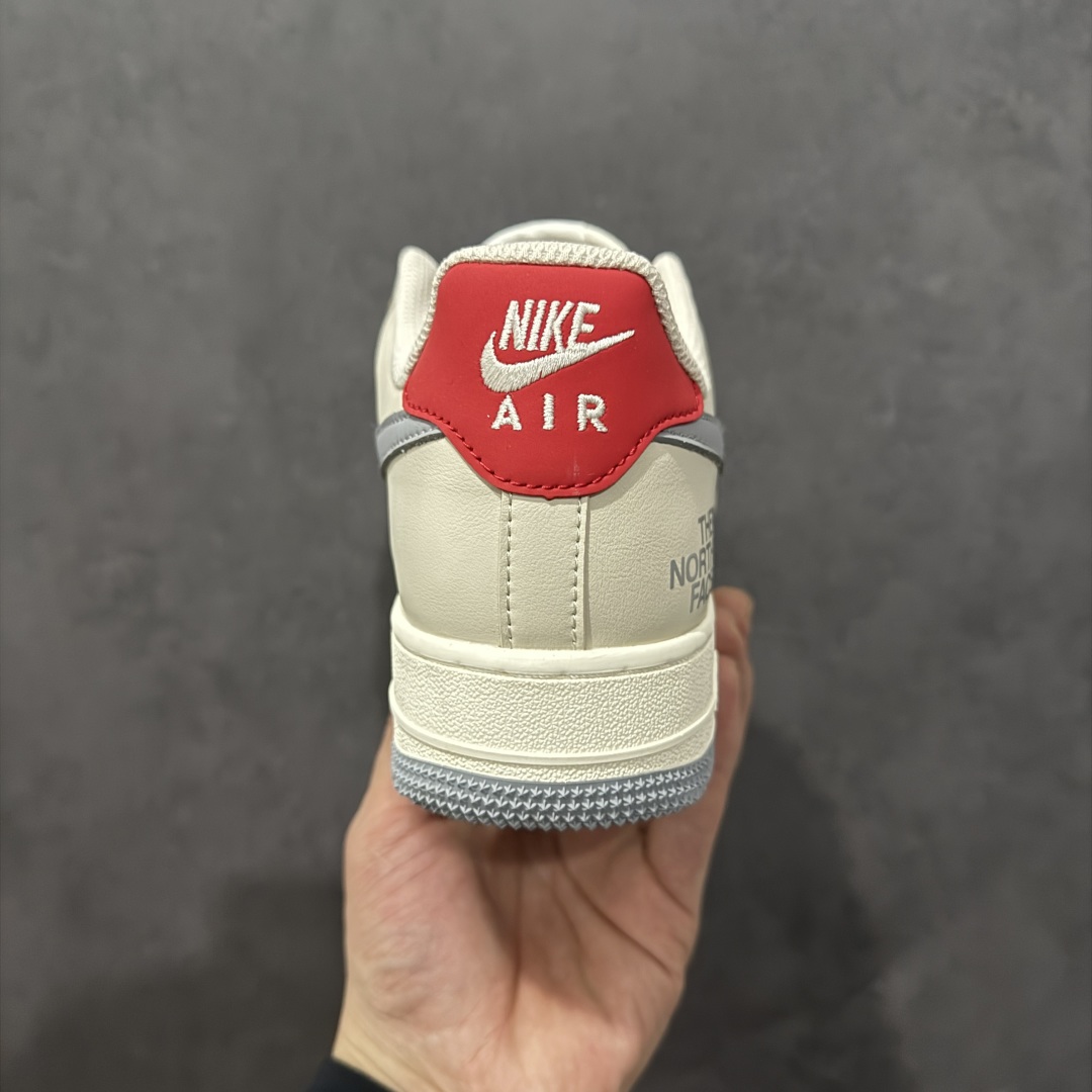 【定制版】Nk Air Force 1'07 Low 北面联名 拼接猪八红尾 空军一号 低帮休闲板鞋 XZ6188-649