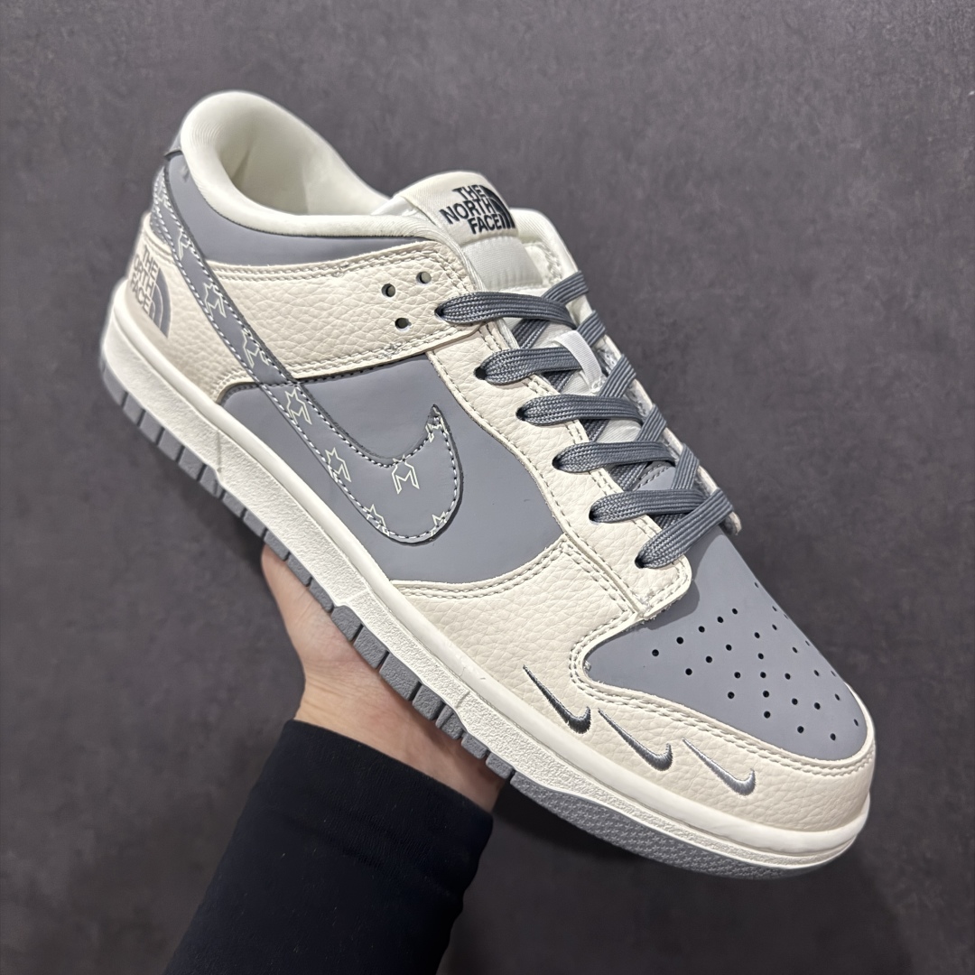 【定制版】Nk SB Dunk Low 北面联名 米白灰勾 周年高端定制 低帮休闲板鞋 KK1333-018