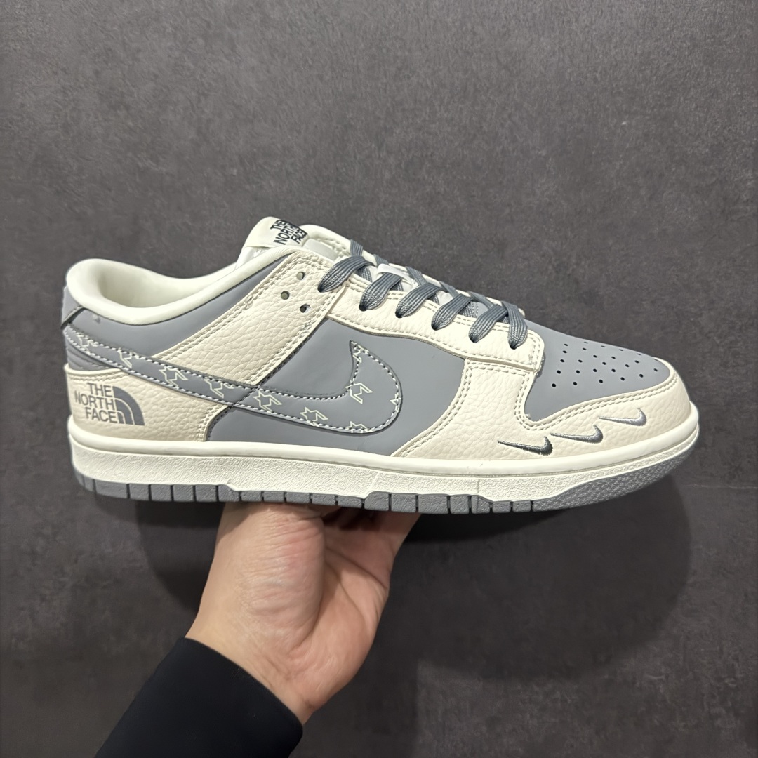【定制版】Nk SB Dunk Low 北面联名 米白灰勾 周年高端定制 低帮休闲板鞋 KK1333-018